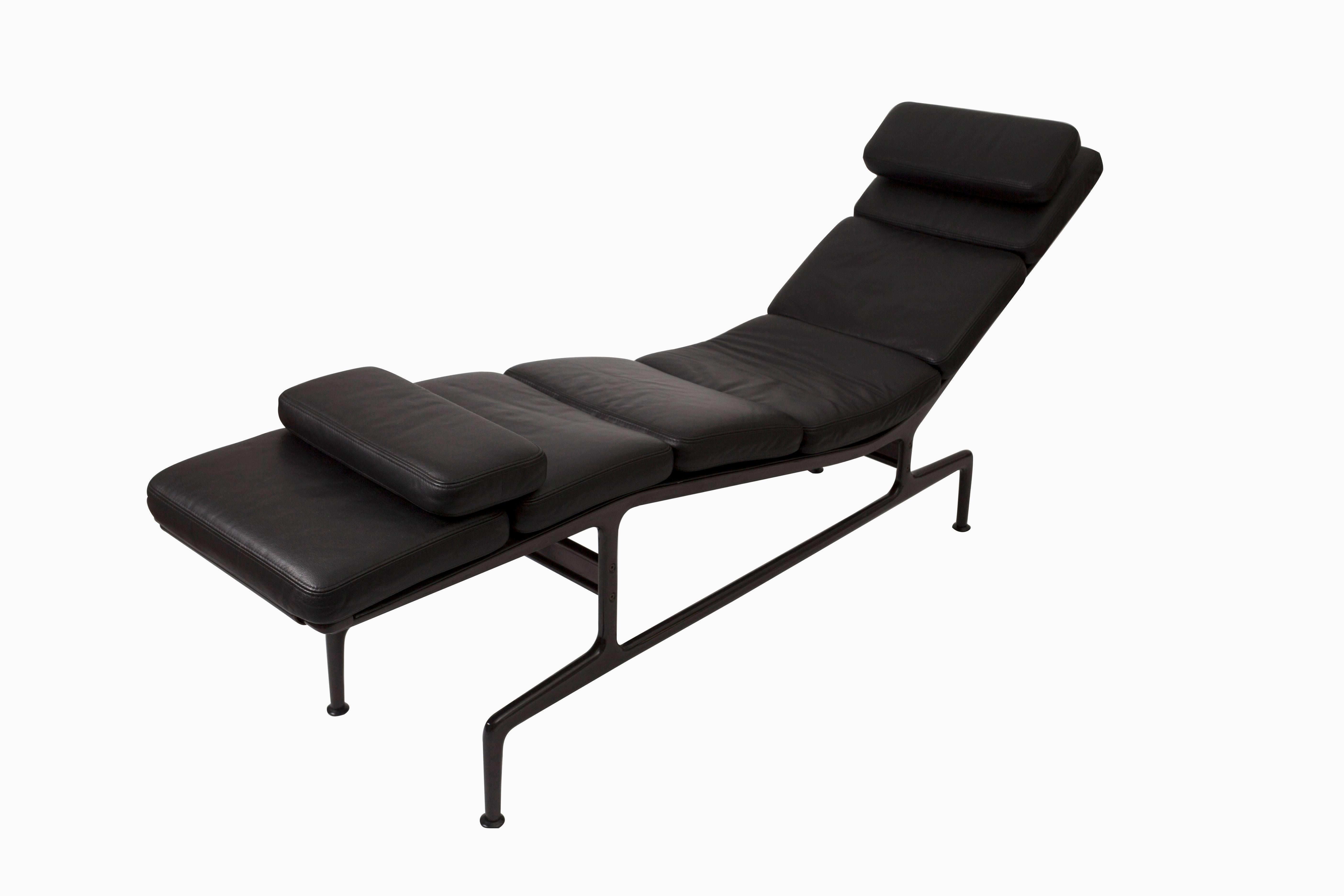 The Eames soft pad chaise is perfect for taking a nap. It is very comfortable with its two loose cushions, one of them supporting your neck, the other your calves, yet it is so narrow that your arms will fall off your chest when you get into a