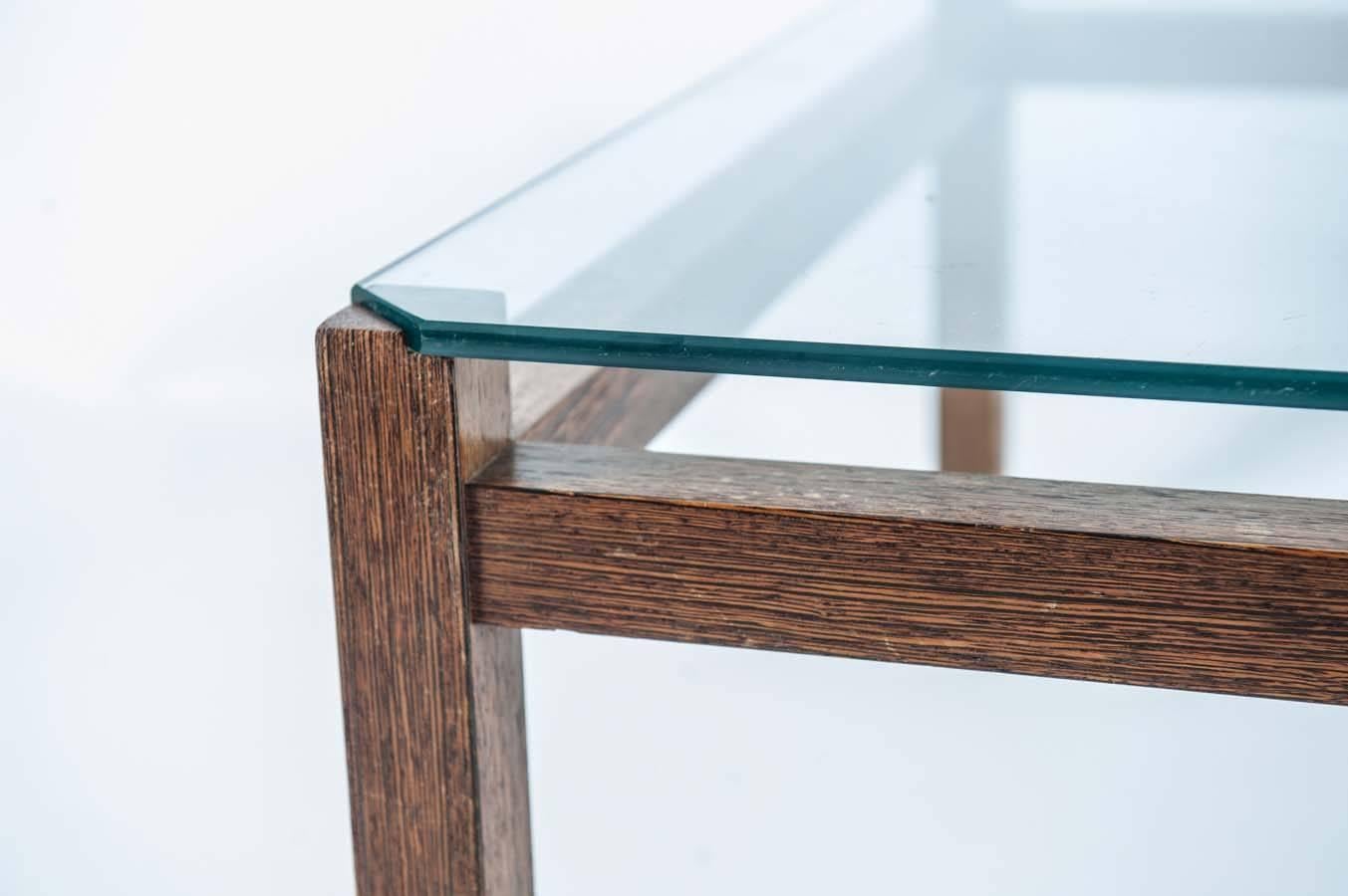 Mid-20th Century Midcentury Wengé and Glass Coffee Table designed by Kho Liang Ie for Artifort