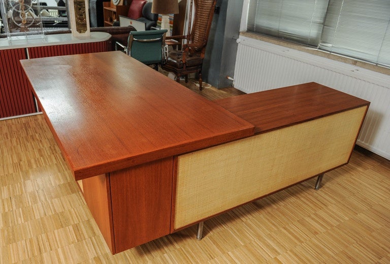 L-Shape Desk in the Style of George Nelson In Good Condition In Doornspijk, NL