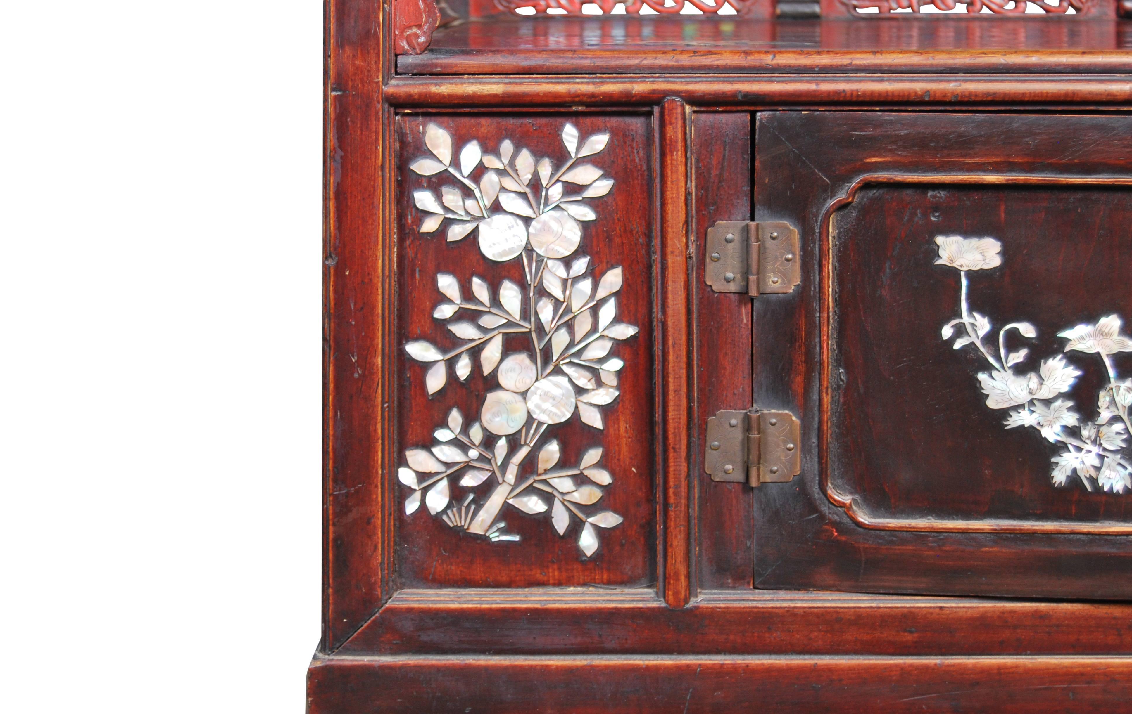 Antique Korean Bookshelf with Inlaid Mother-of-Pearl, 19th Century 1