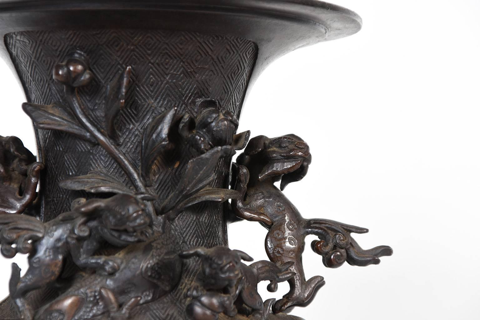 Meiji Antique Japanese Bronze Vase with Shi Shi Handles, circa 19th Century