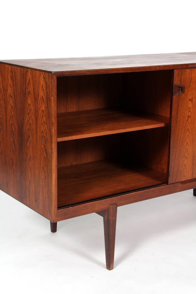 Mid-Century Modern Rosengren Hansen Rosewood sideboard For Sale