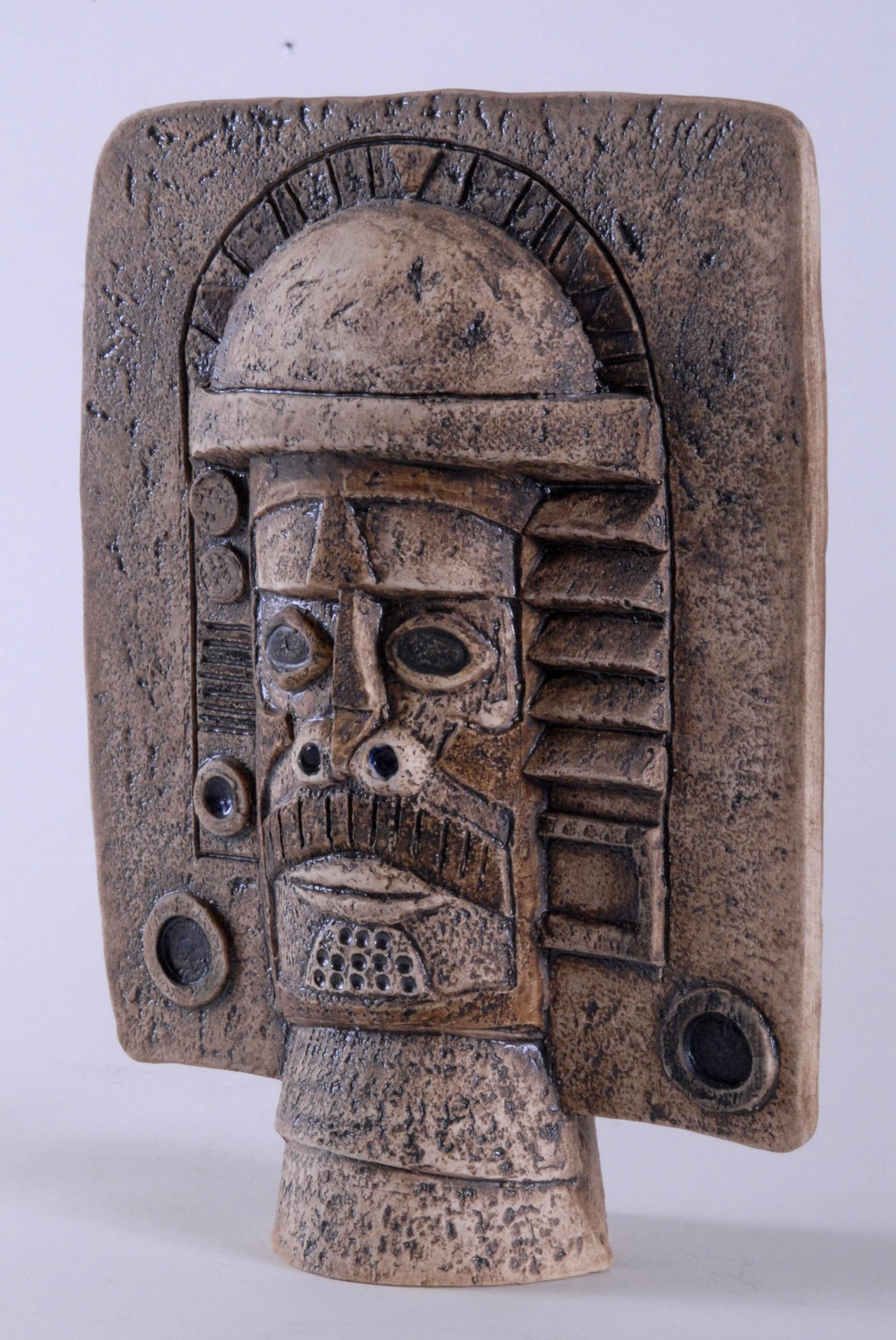 Hand-Crafted Troika Mask Aztec Paul Klee Leslie Illsley, England, circa 1972