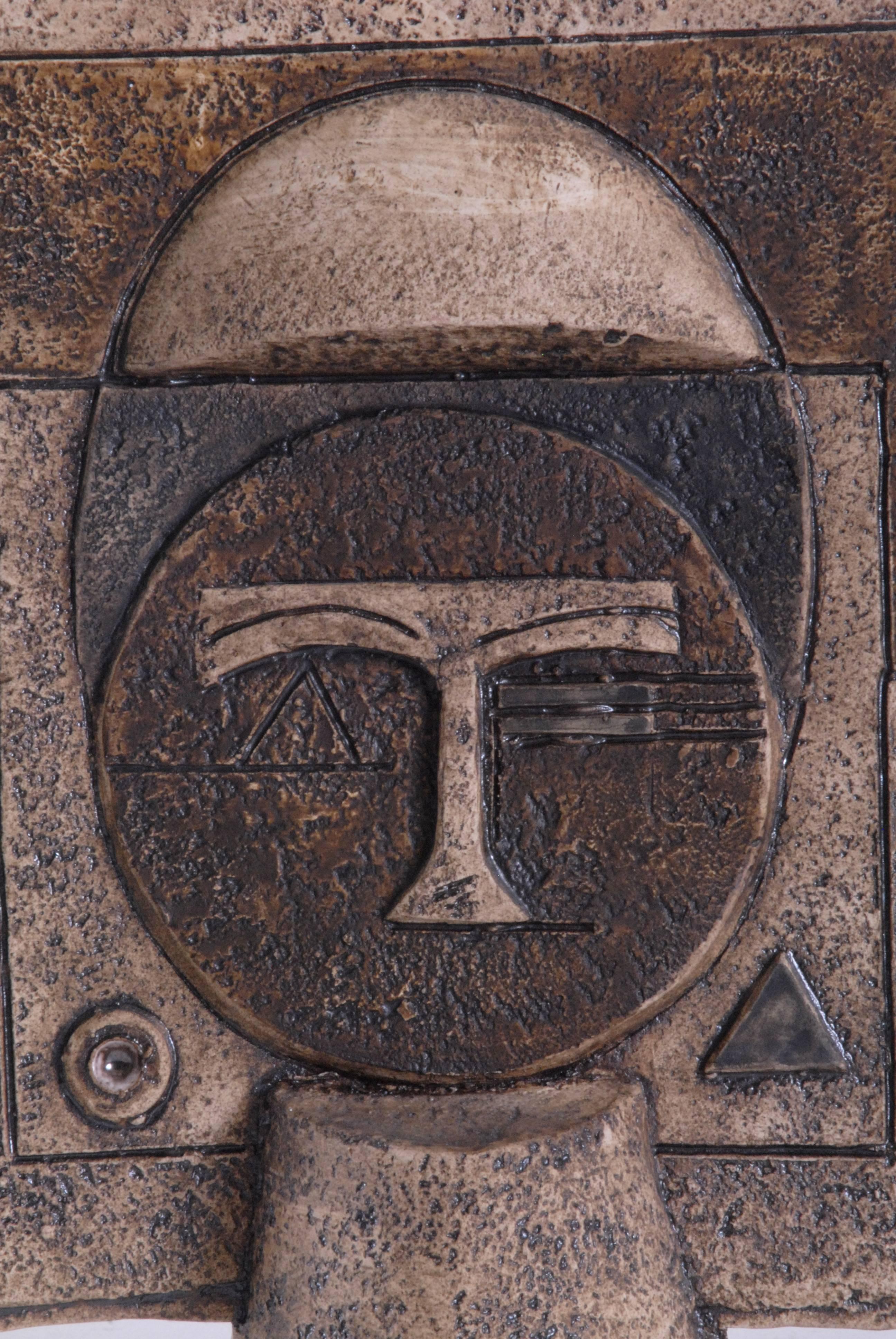 Mid-Century Modern Troika Mask Aztec Paul Klee Leslie Illsley, England, circa 1972