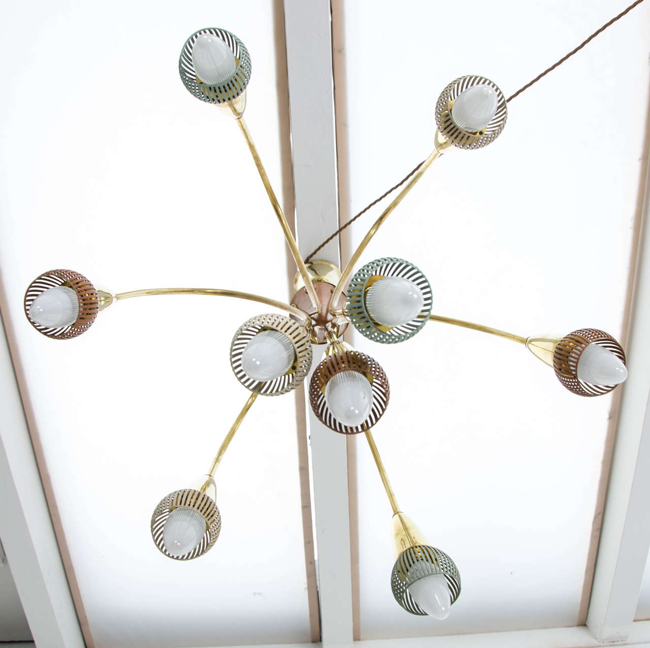 Brass Chandelier in the Style of Stilnovo, Italy, 1950s In Good Condition In London, GB