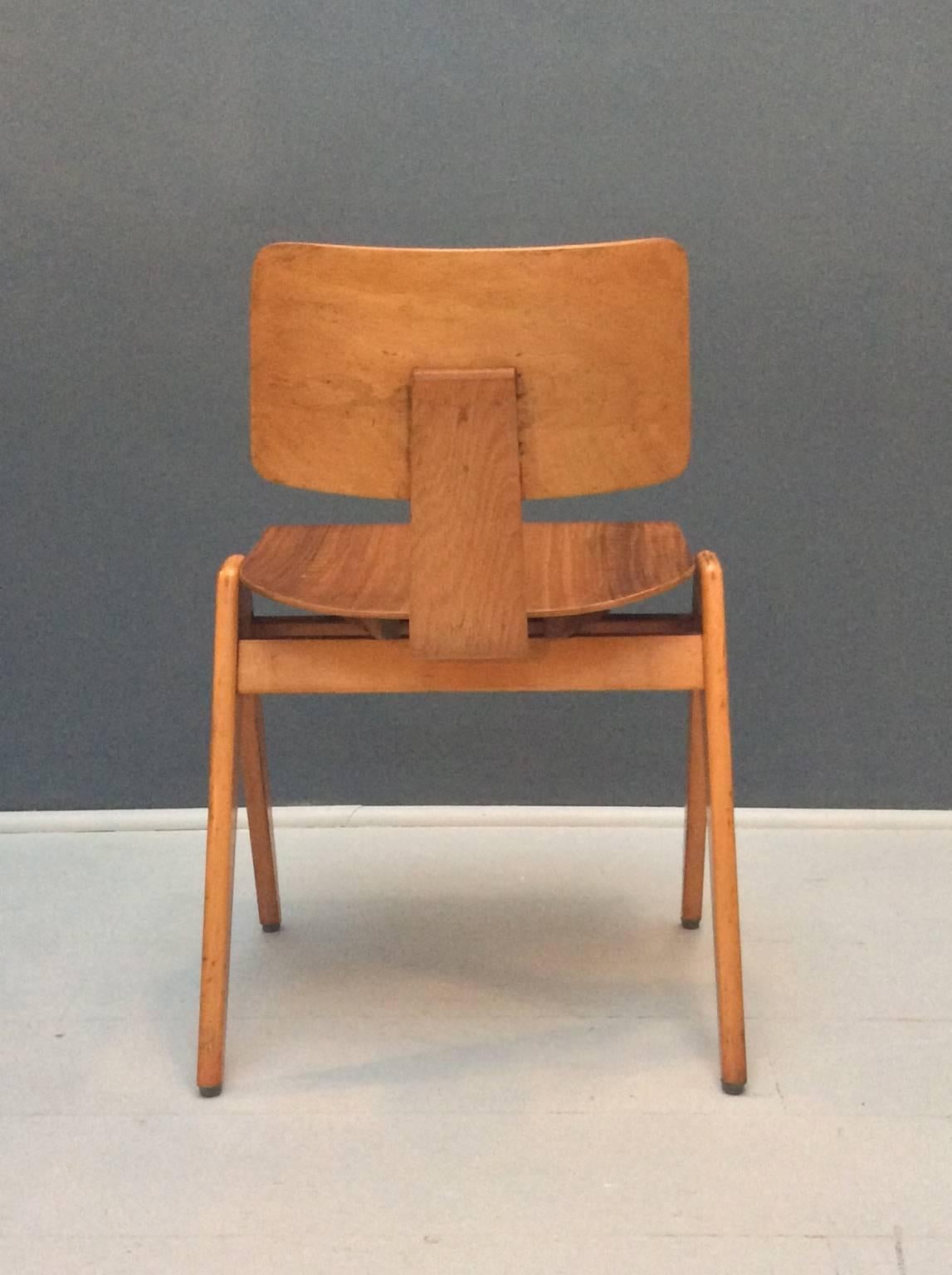 Mid-Century Modern Set of Four Hille Stak Chairs by Robin Day, 1950s