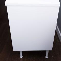 Pair of Lacquered Mid-Century Modern Three-Drawer Nightstands