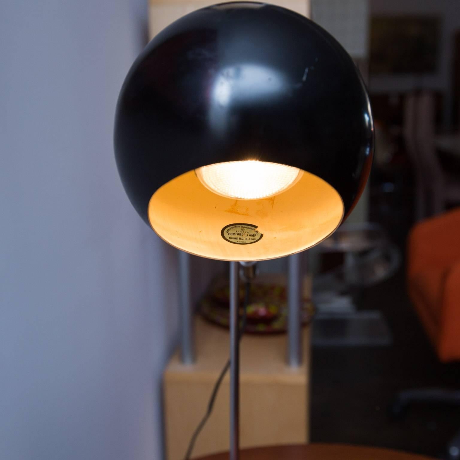 robert sonneman lamp