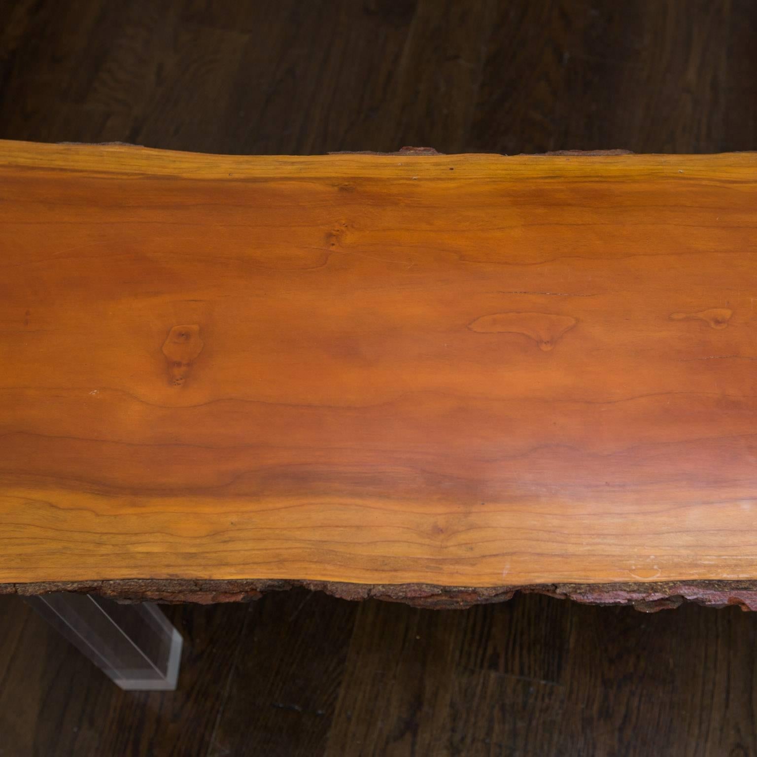 Live Edge Bench with Lucite Legs In Excellent Condition For Sale In New London, CT