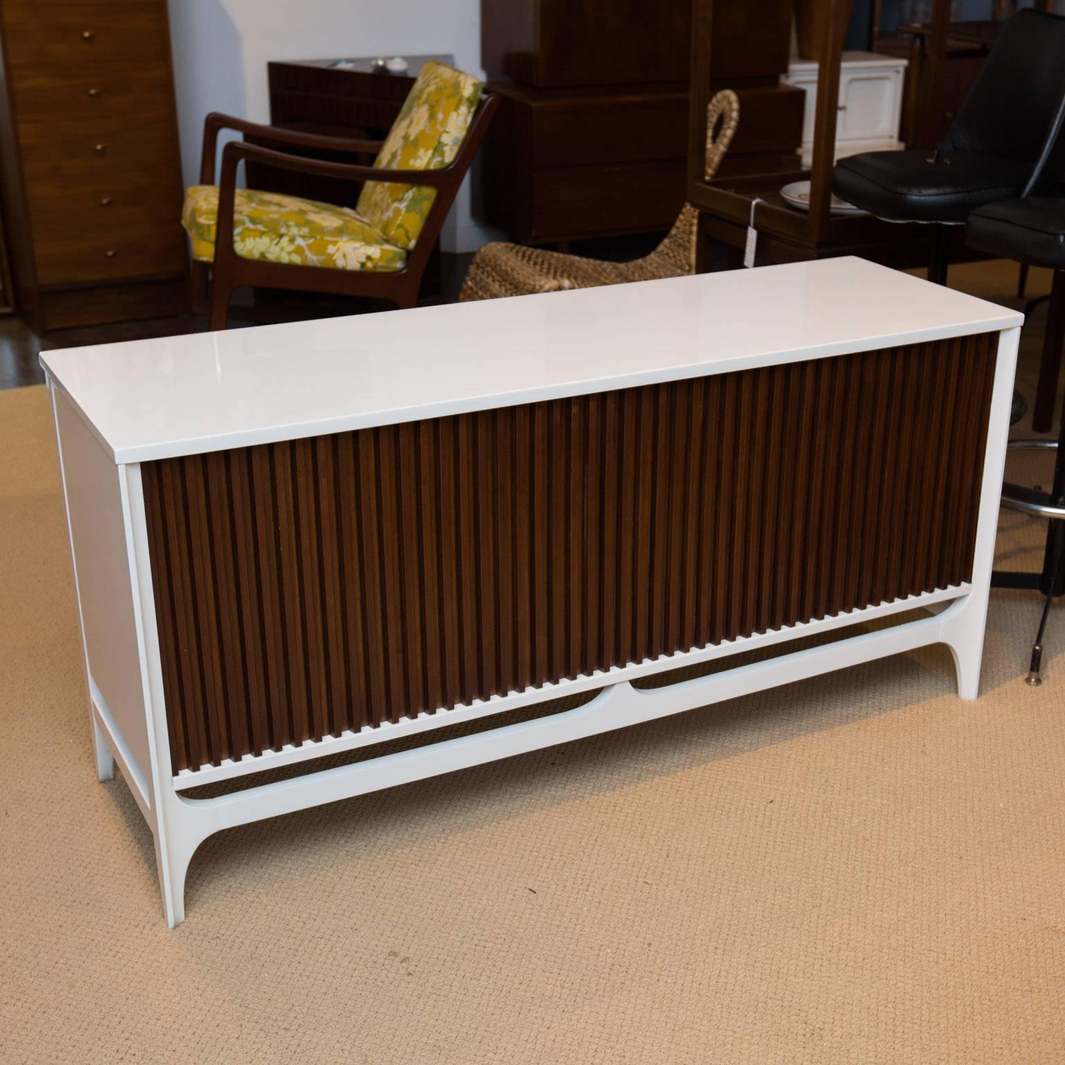 American Broyhill Brasilla Lacquered Credenza