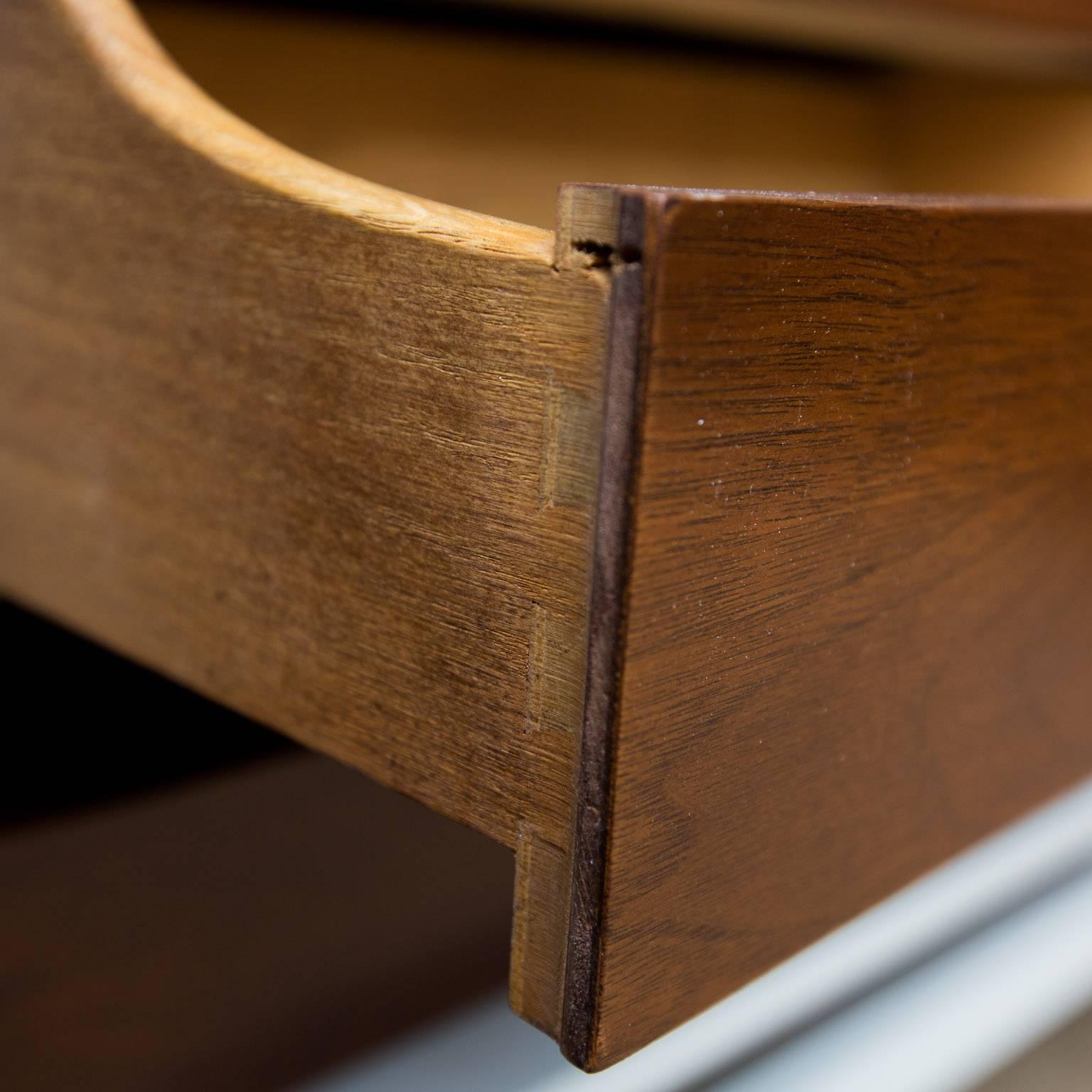 Broyhill Brasilla Lacquered Credenza In Excellent Condition In New London, CT