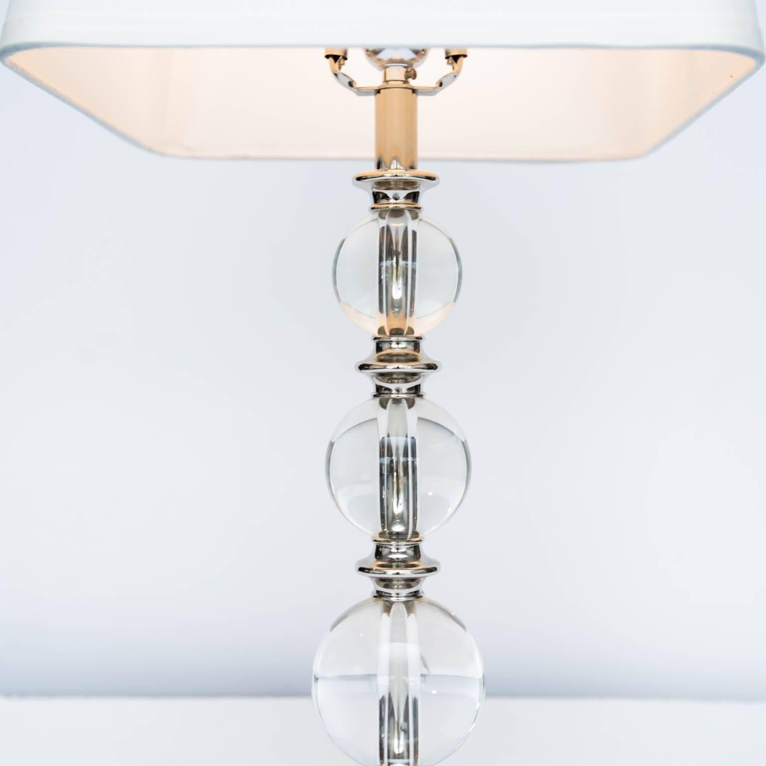 Pair of Crystal Ball Table Lamps In Excellent Condition In New London, CT