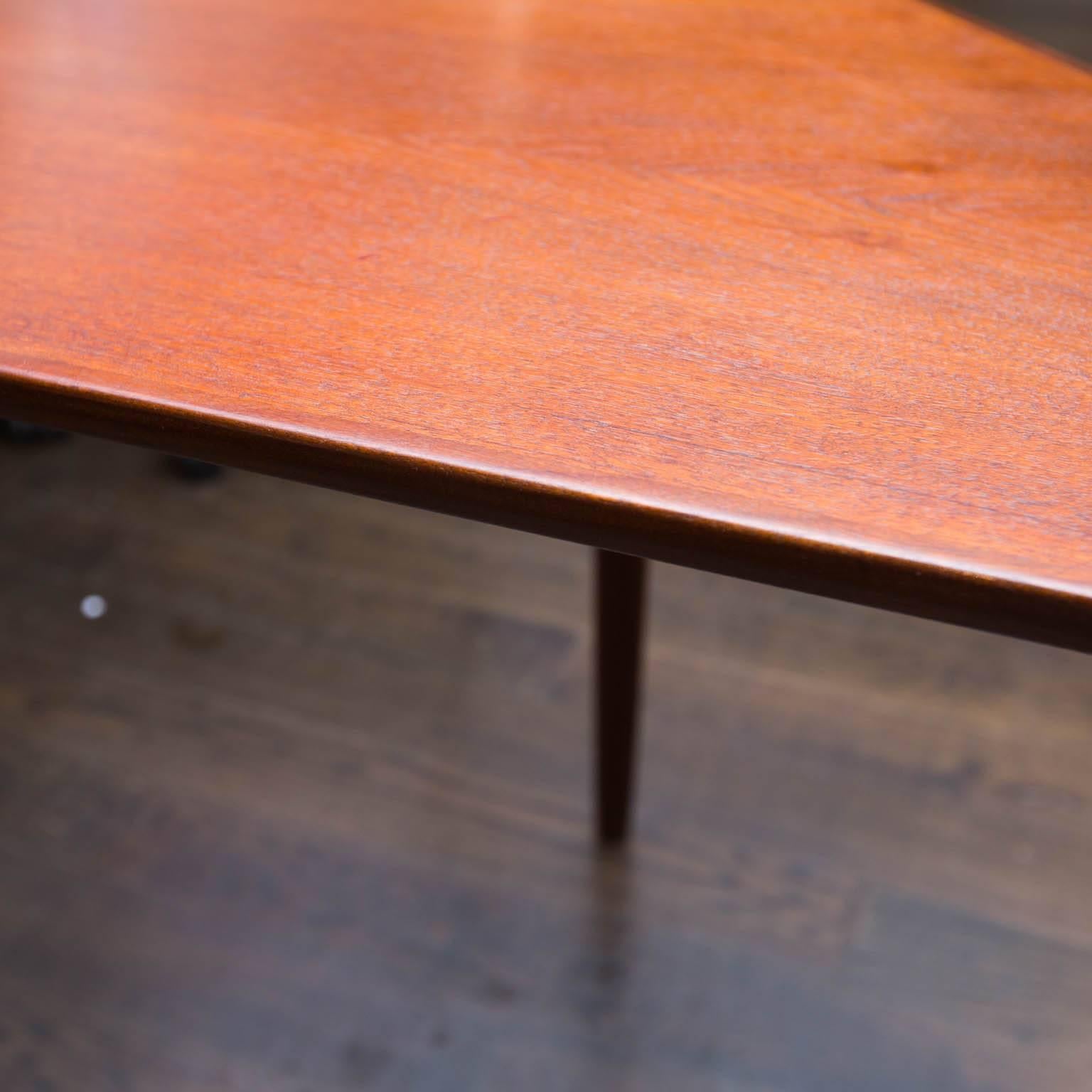 trangle table