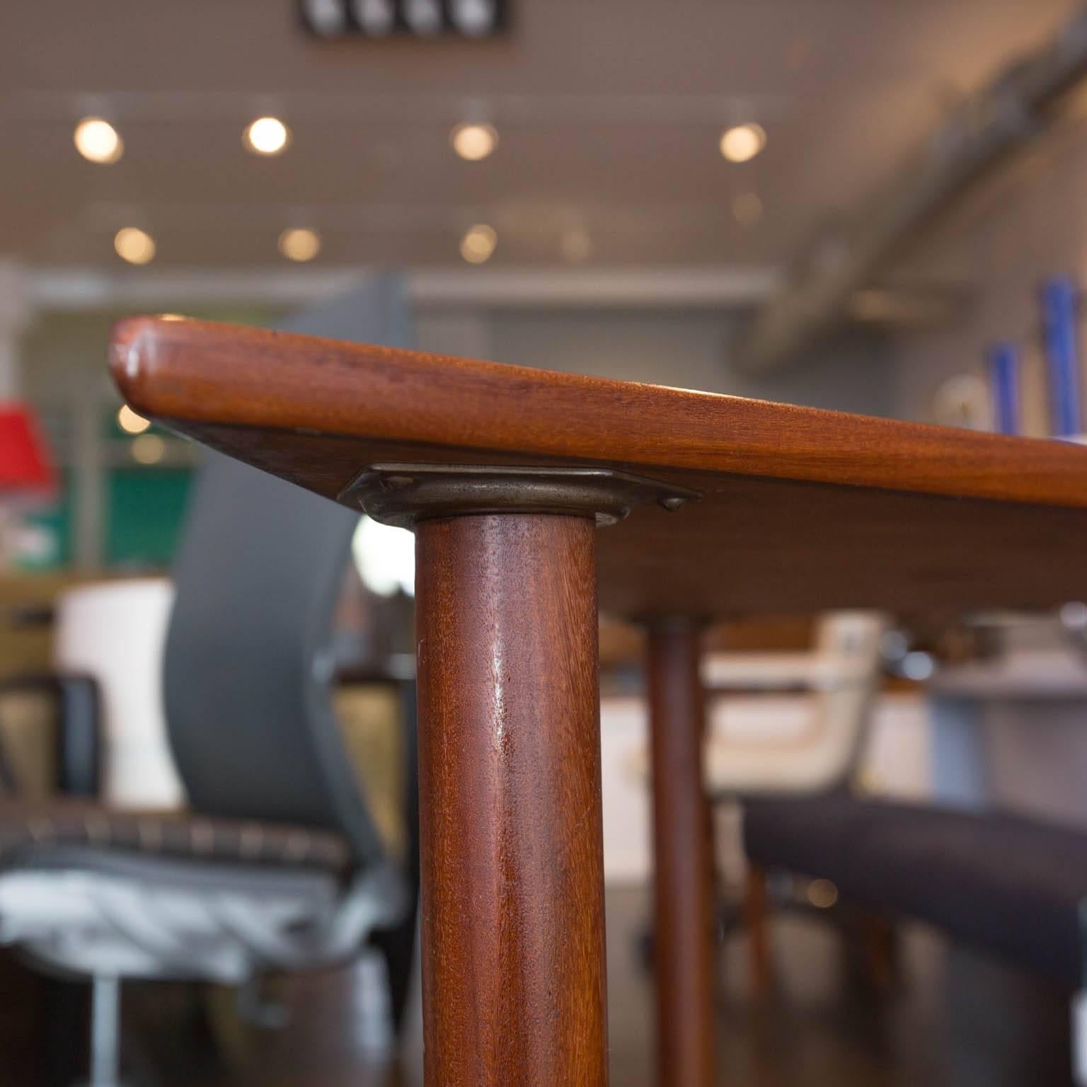 Danish Modern Teak Triangle Table In Excellent Condition In New London, CT