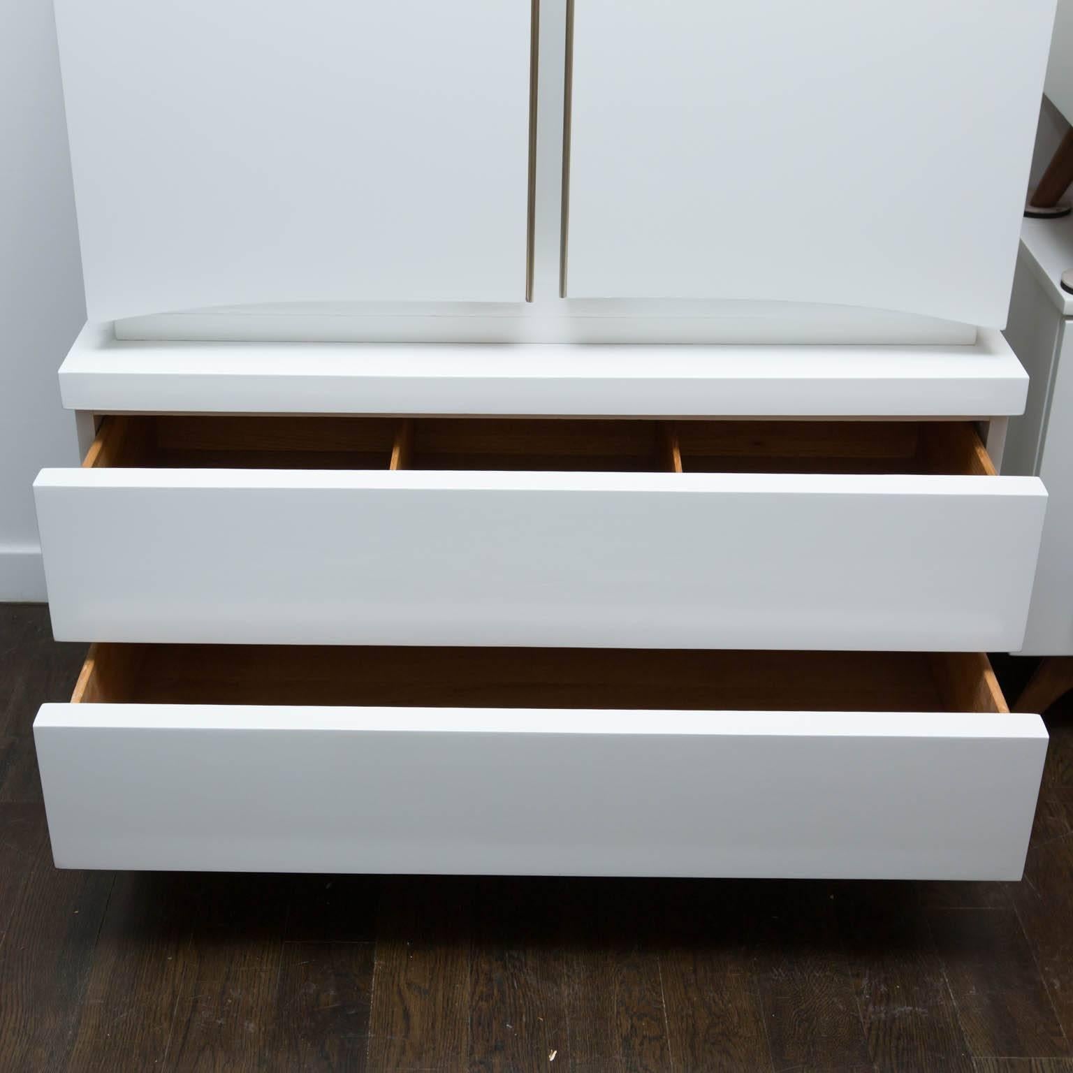 20th Century Mid-Century Modern White Lacquered Highboy Dresser