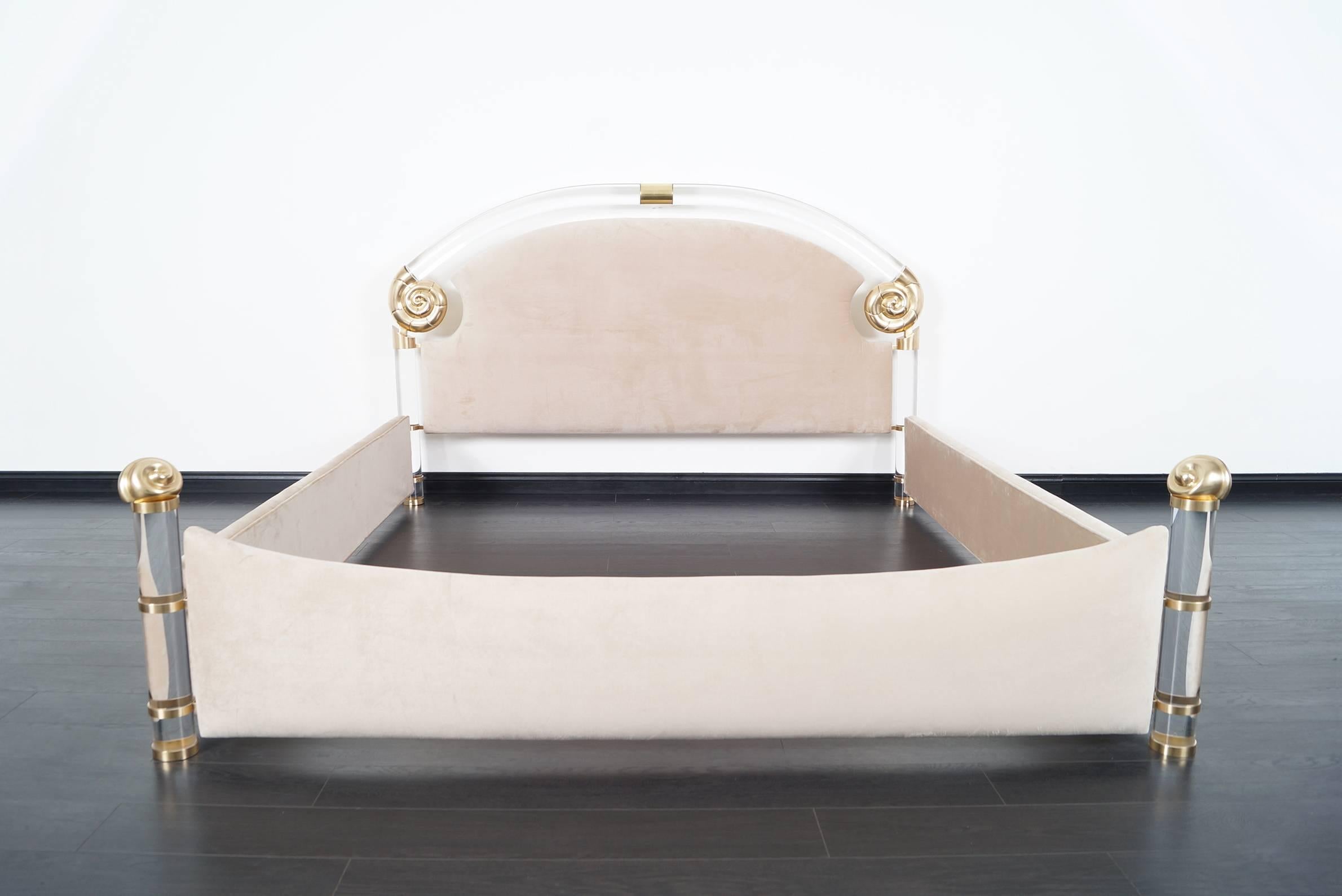 Exceptional Lucite and Brass King-Sized Bed by Marcello Mioni 2