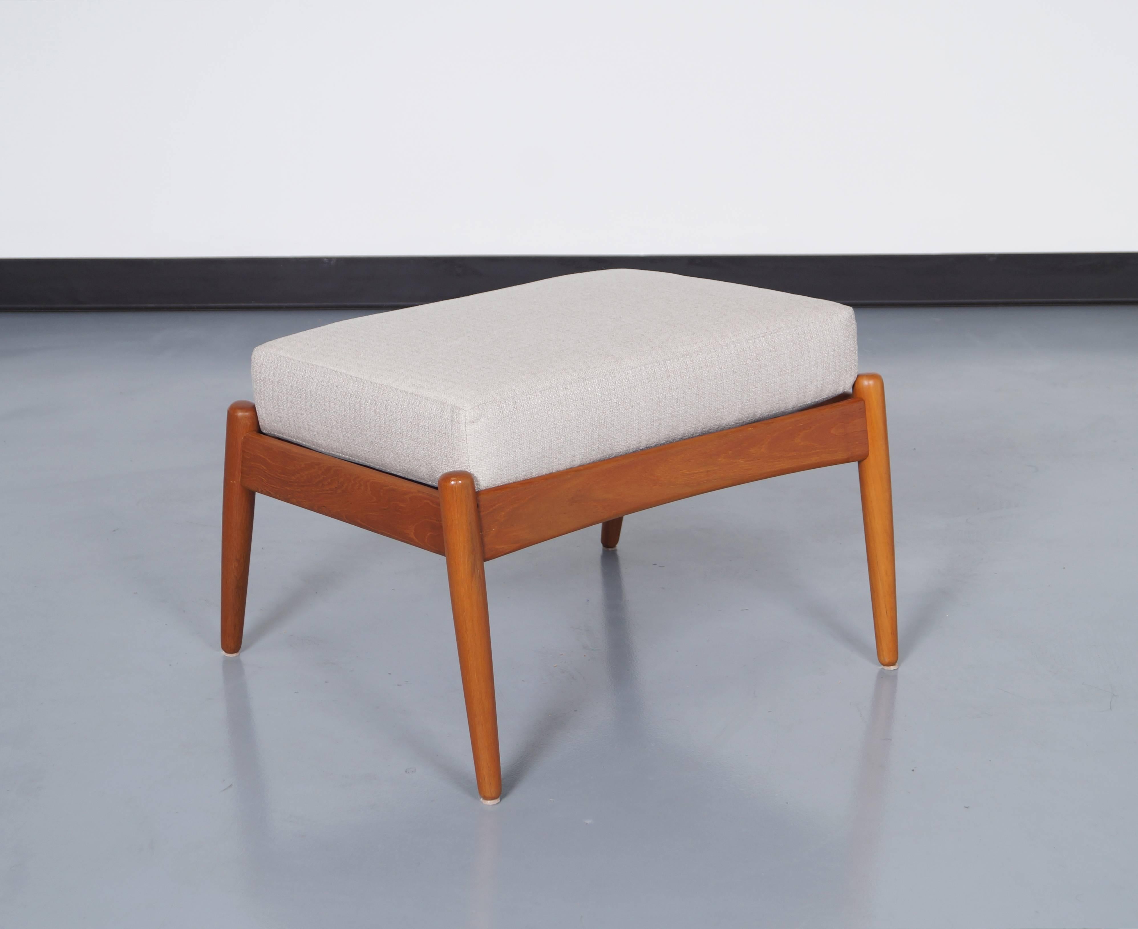 Danish Reclining Lounge Chair and Ottoman 3