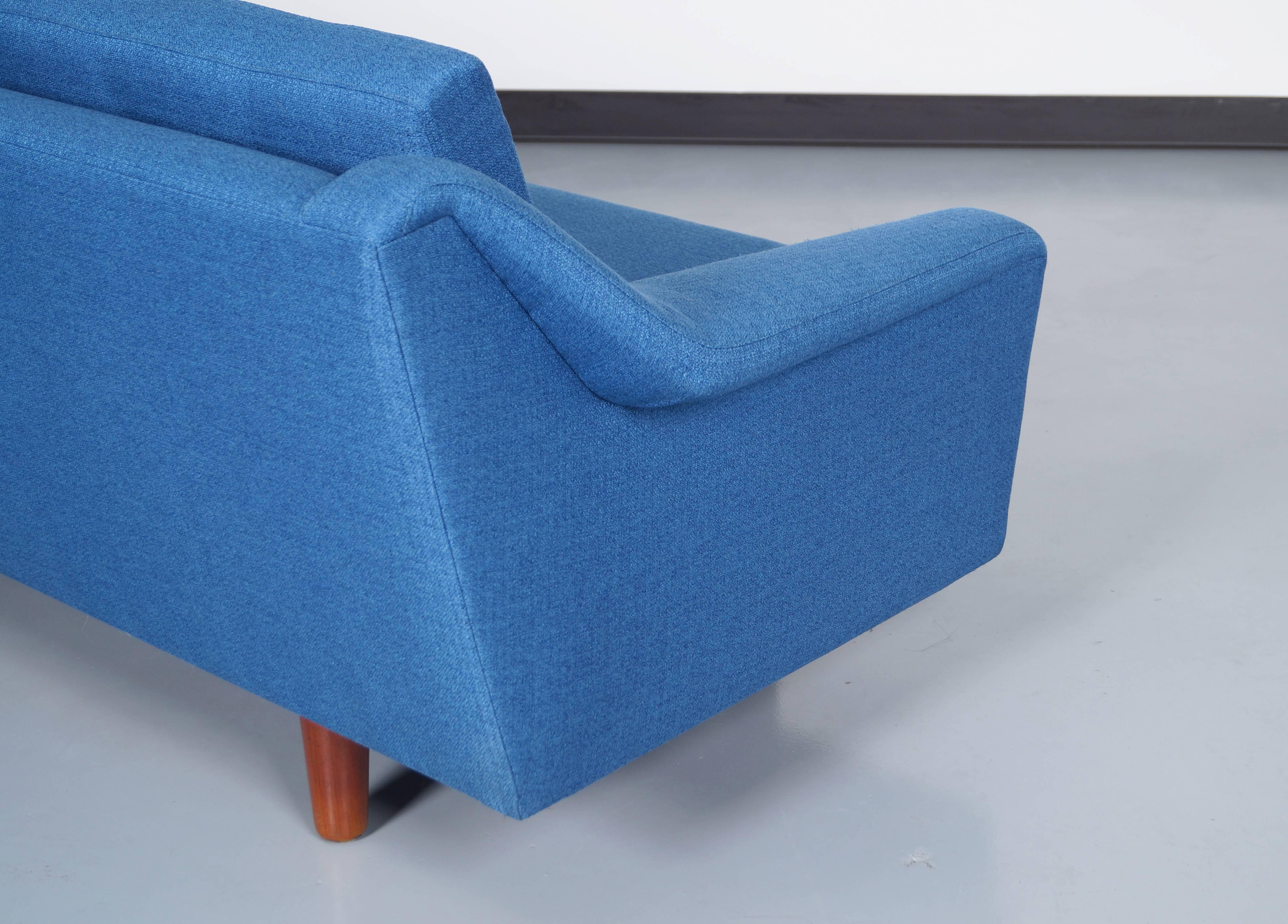 Danish Modern Sofa by Illums Bolighus 1