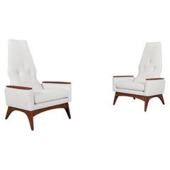 Mid-Century Modern Sculptural Walnut Lounge Chairs by Kroehler