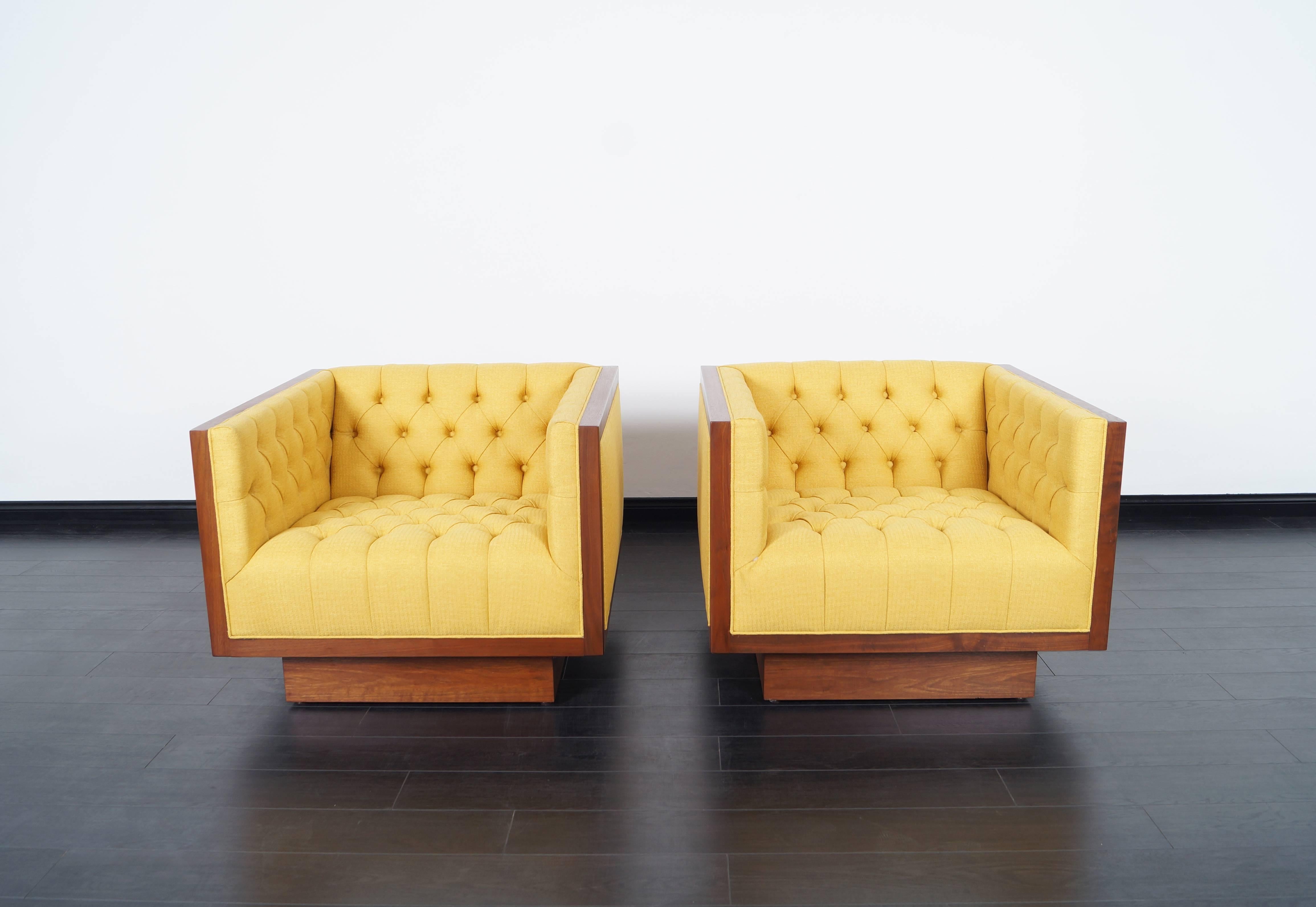 Vintage Tufted Lounge Chairs by Milo Baughman 3