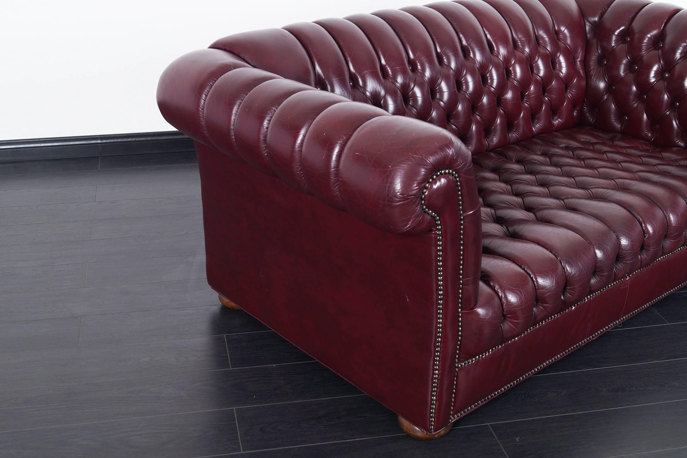 chesterfield loveseat leather