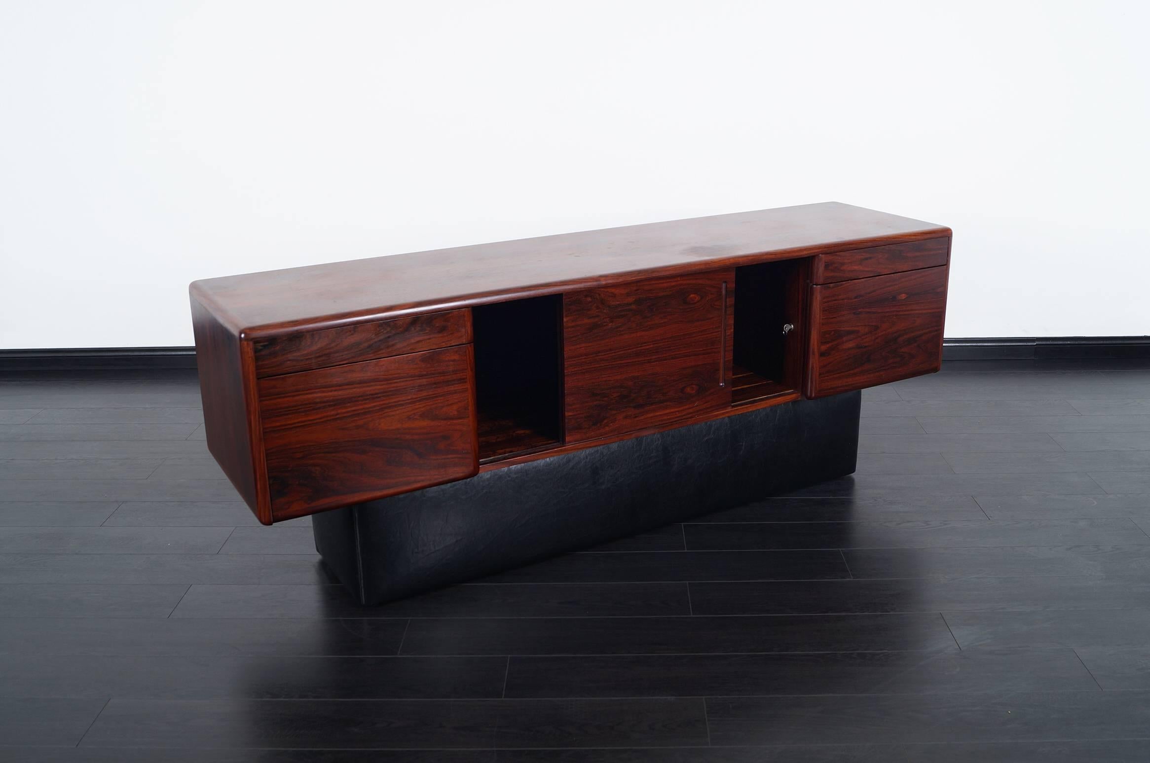 Danish Modern Rosewood Credenza In Excellent Condition In North Hollywood, CA