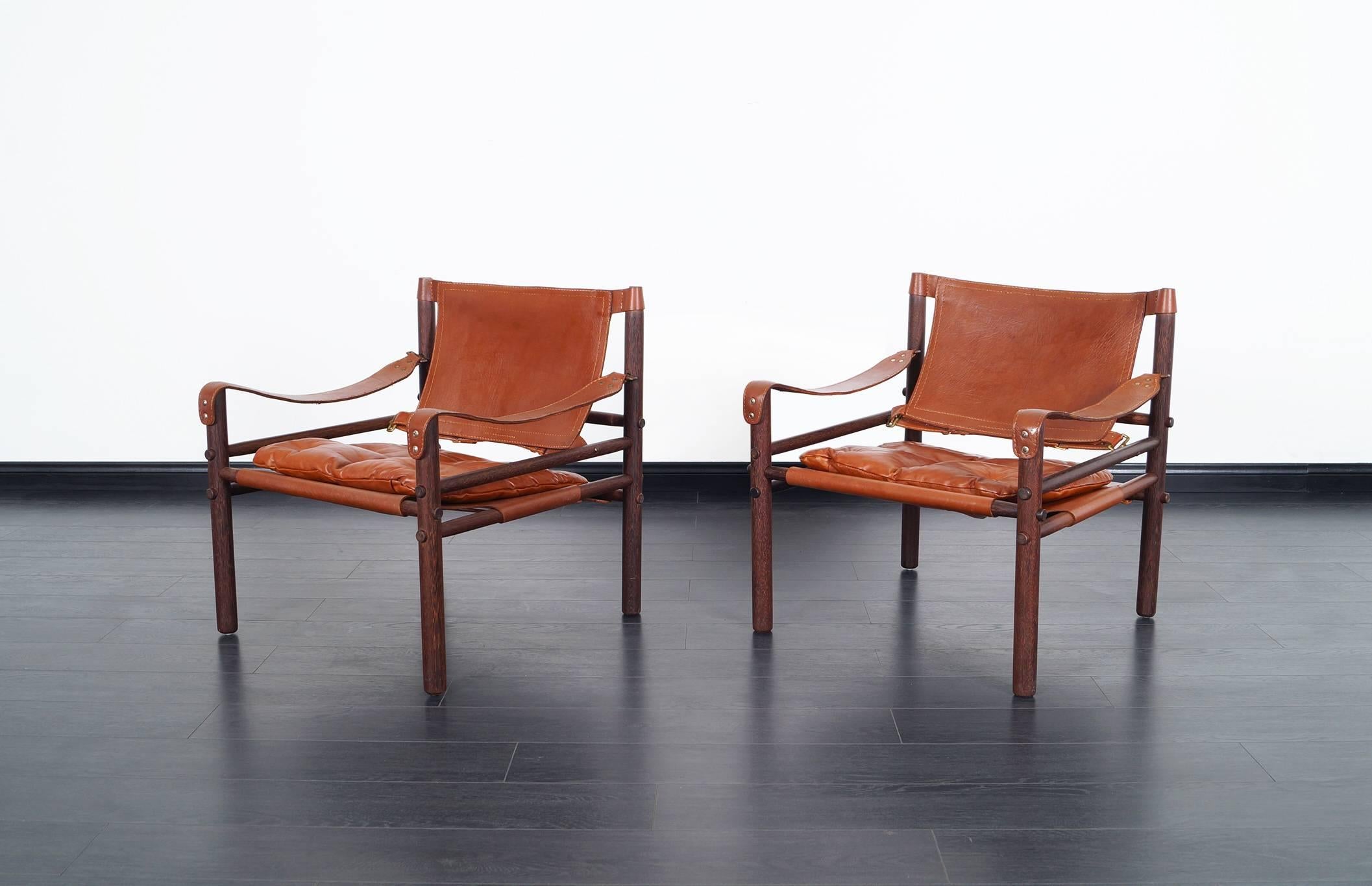 Pair of stunning vintage rosewood 