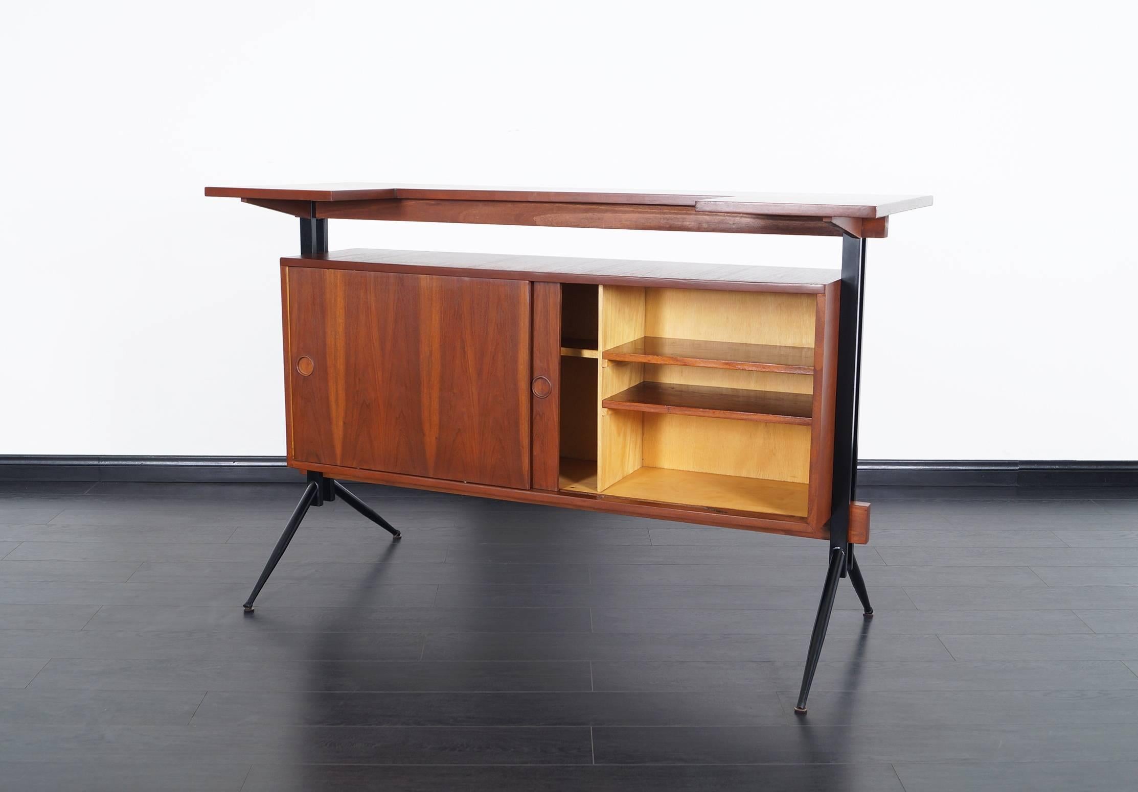 Mid-Century Modern Walnut Bar 1