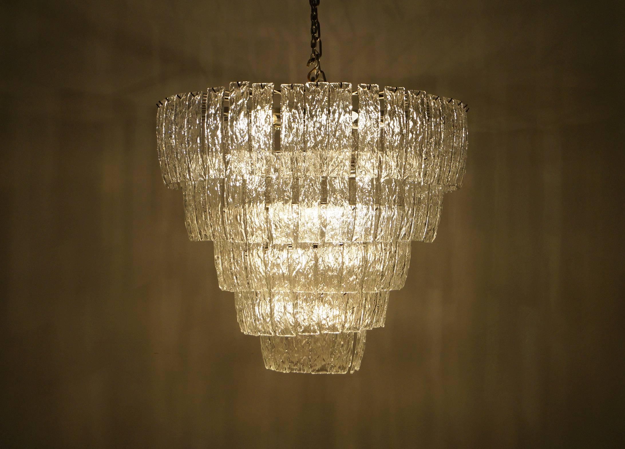 Late 20th Century Exceptional Italian Murano Glass Chandelier