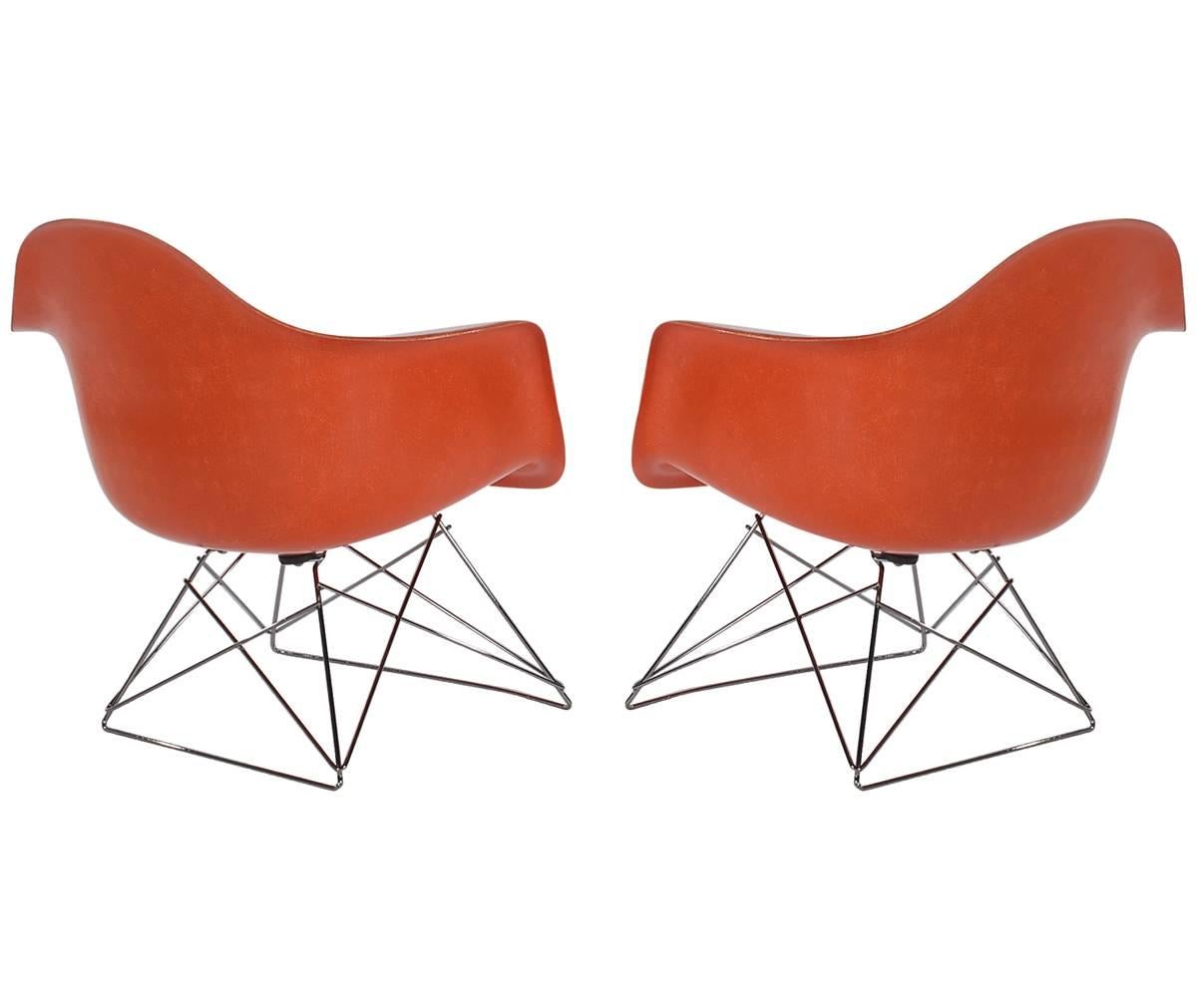 mid century eames chair