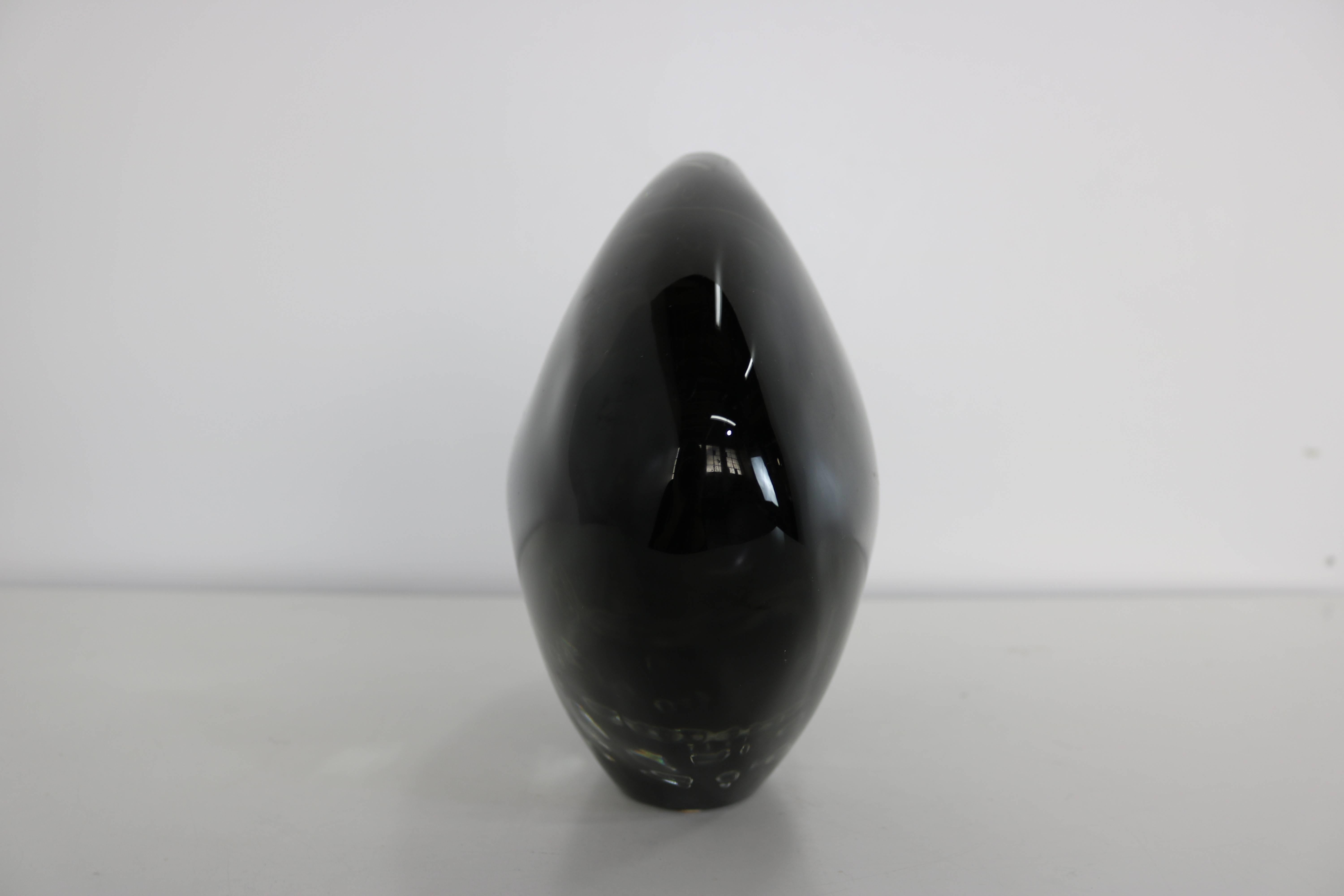 Mid-Century Modern Black Art Glass Sculpture with Controlled Bubbles