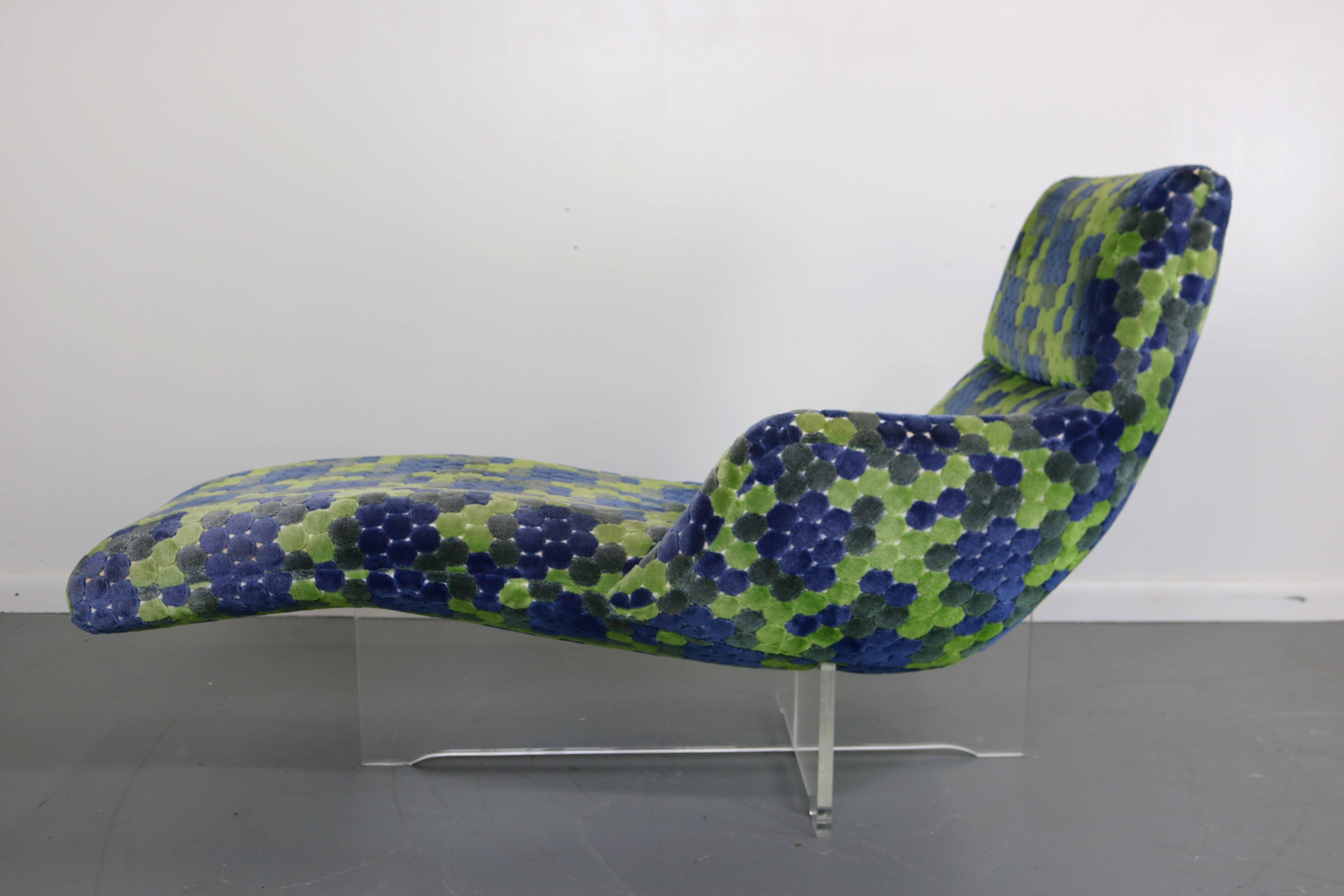 Mid-Century Modern Vladimir Kagan Erica Lounge Chair Chaise with Lucite Base and Original Fabric