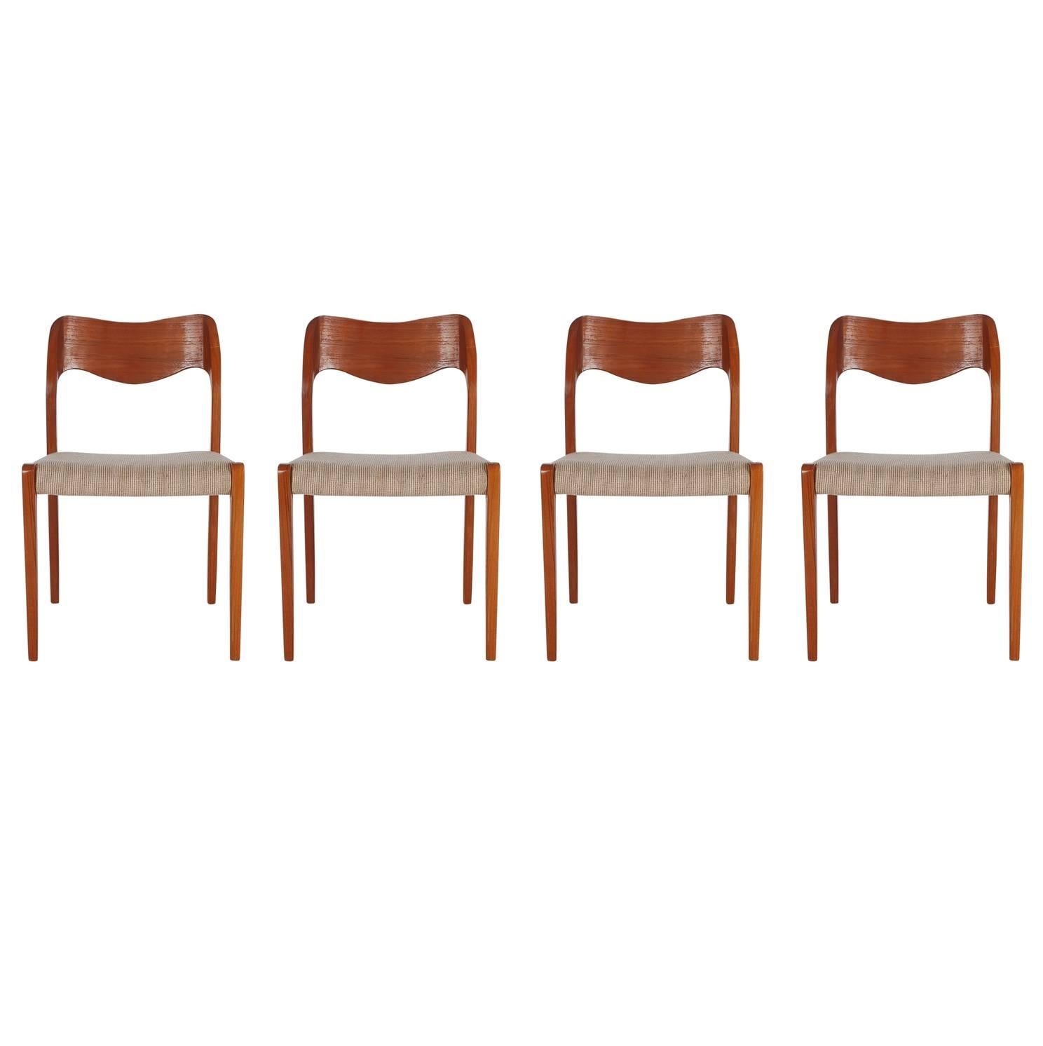 Set of Four Danish Mid-Century Modern Teak Dining Chairs by Niels O. Møller