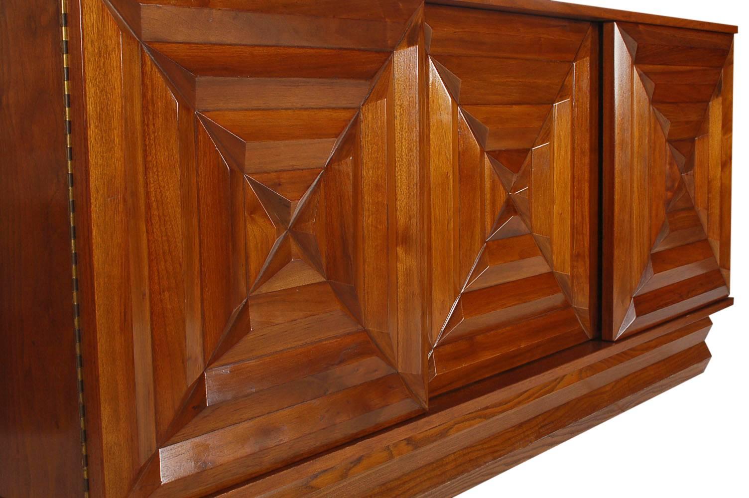 American Mid-Century Modern Art Deco Walnut Credenza Cabinet or Dresser after Nakashima