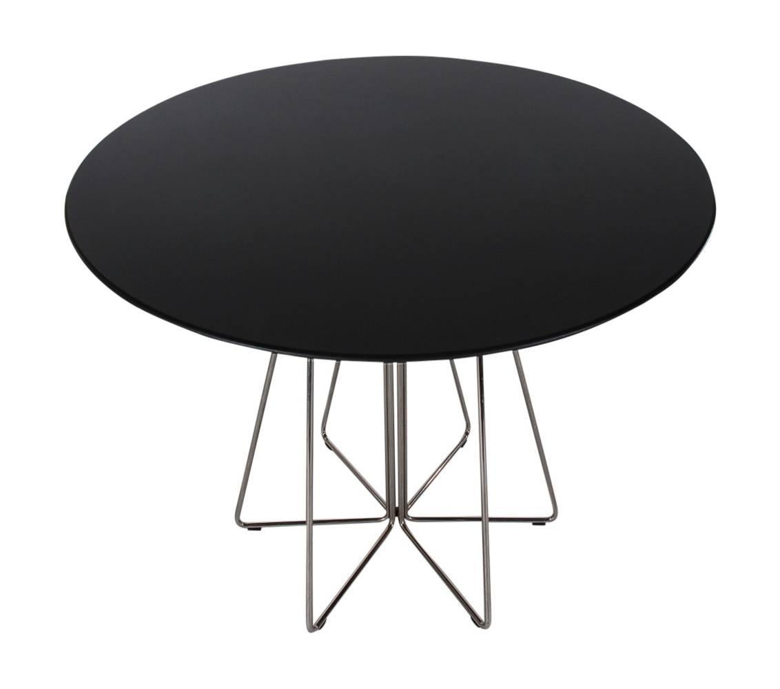 American Mid-Century Modern Knoll Paperclip Round Black Dining Table by Massimo Vignelli