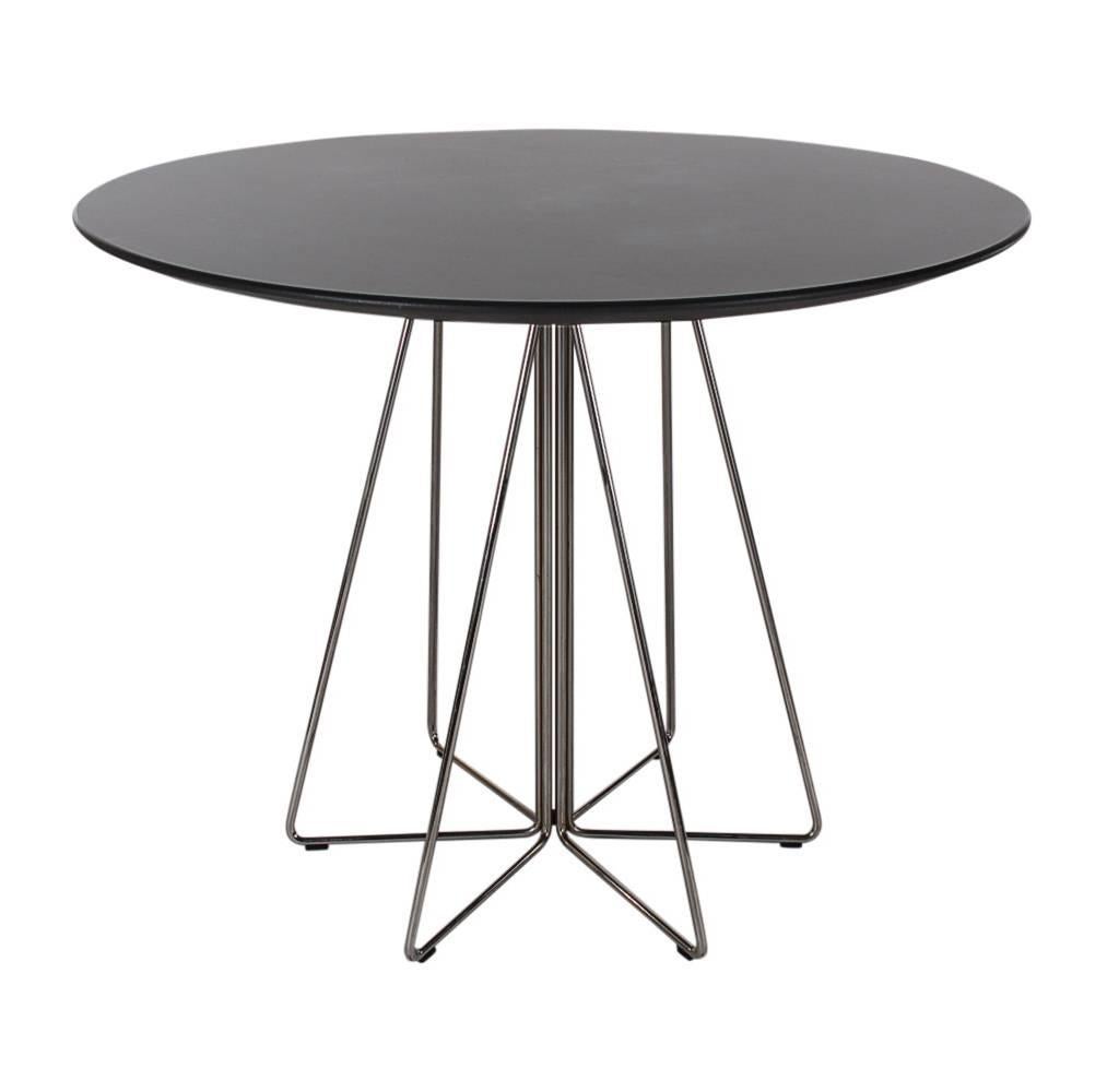 Mid-Century Modern Knoll Paperclip Round Black Dining Table by Massimo Vignelli