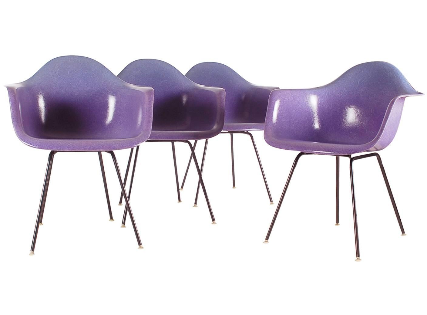 Purple is known to be the rarest color to collectors worldwide. Here we have a matching set of four vintage arm shells produced by Herman Miller in the early 1970s. Embossed logo and paper label to each.