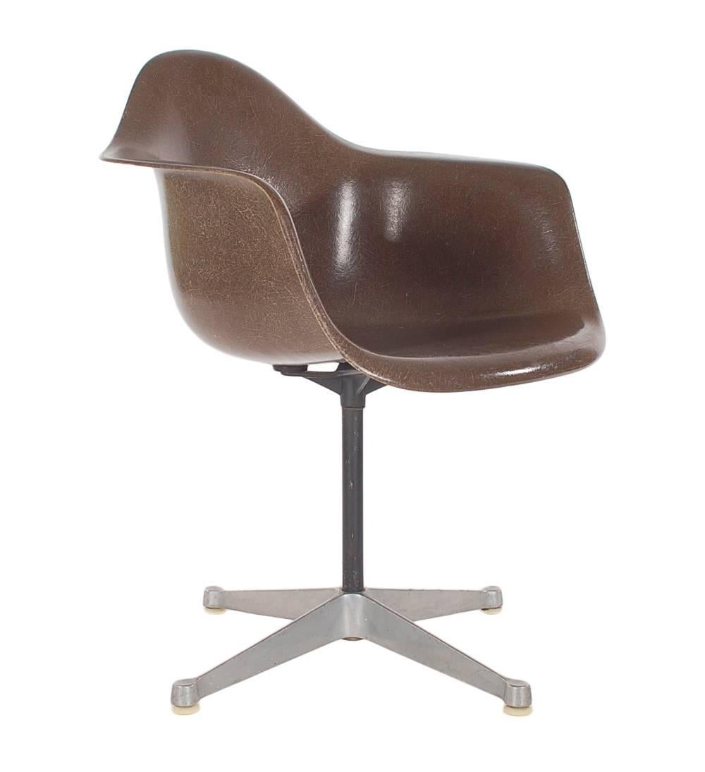 Mid-Century Modern Mid-Century Charles Eames for Herman Miller Fiberglass Dining Chairs in Brown