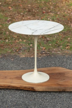 Early Eero Saarinen for Knoll 20" Tulip Side Table in Rare Calacatta Gold & Iron