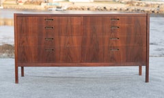 Jack Cartwright für Founders 8-Schubladen Kommode oder Schrank aus Nussbaum und Messing