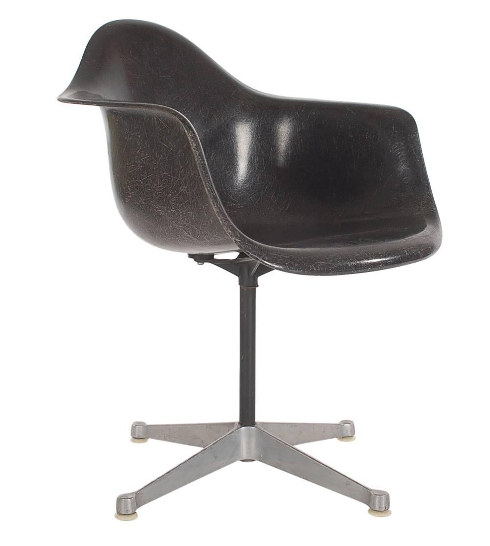 Mid-Century Modern Jet Black Mid-Century Eames for Herman Miller Fiberglass Dining Chairs