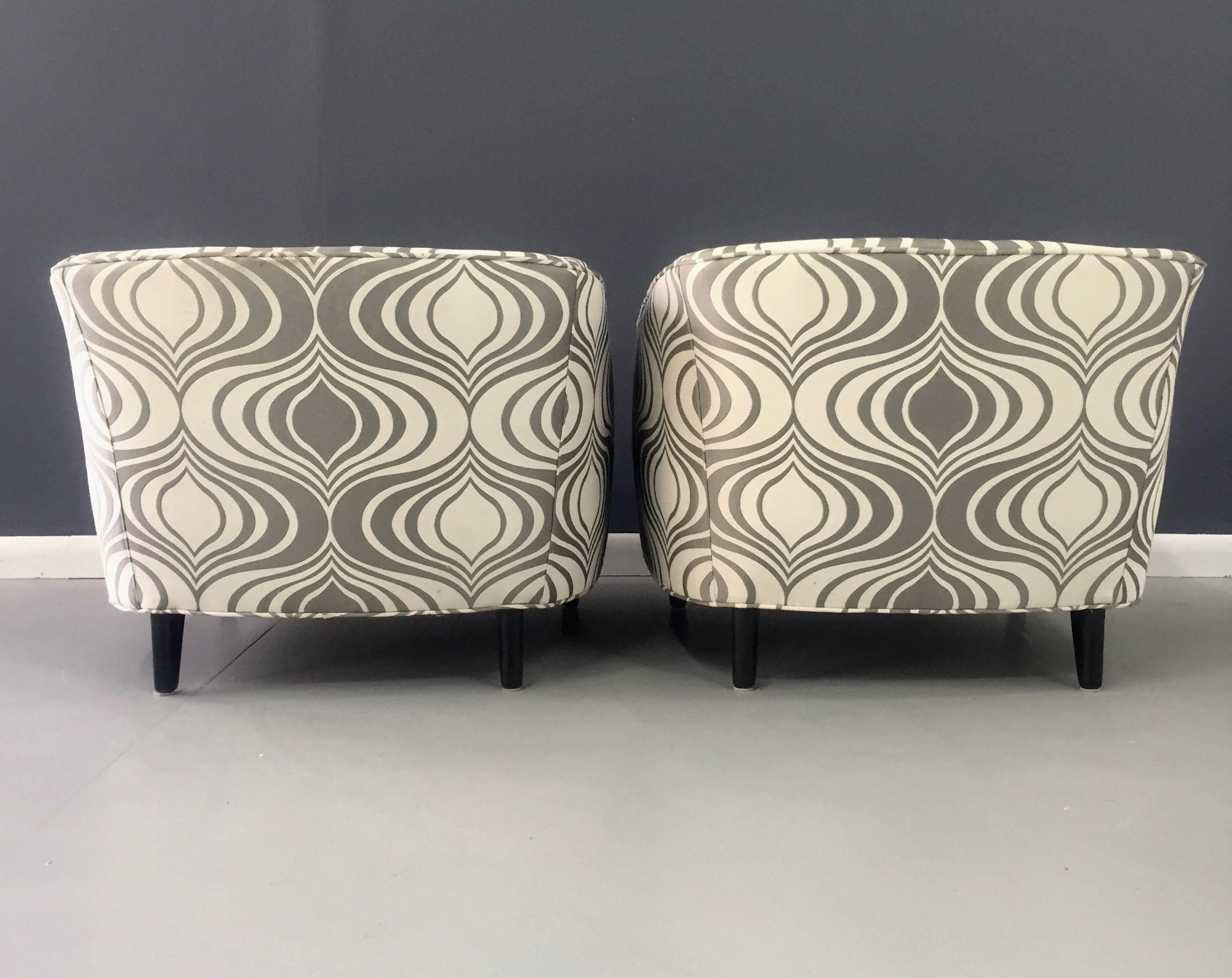 Mid-Century Modern Milo Baughman Style Pair of Barrel Back Lounge Chairs Midcentury