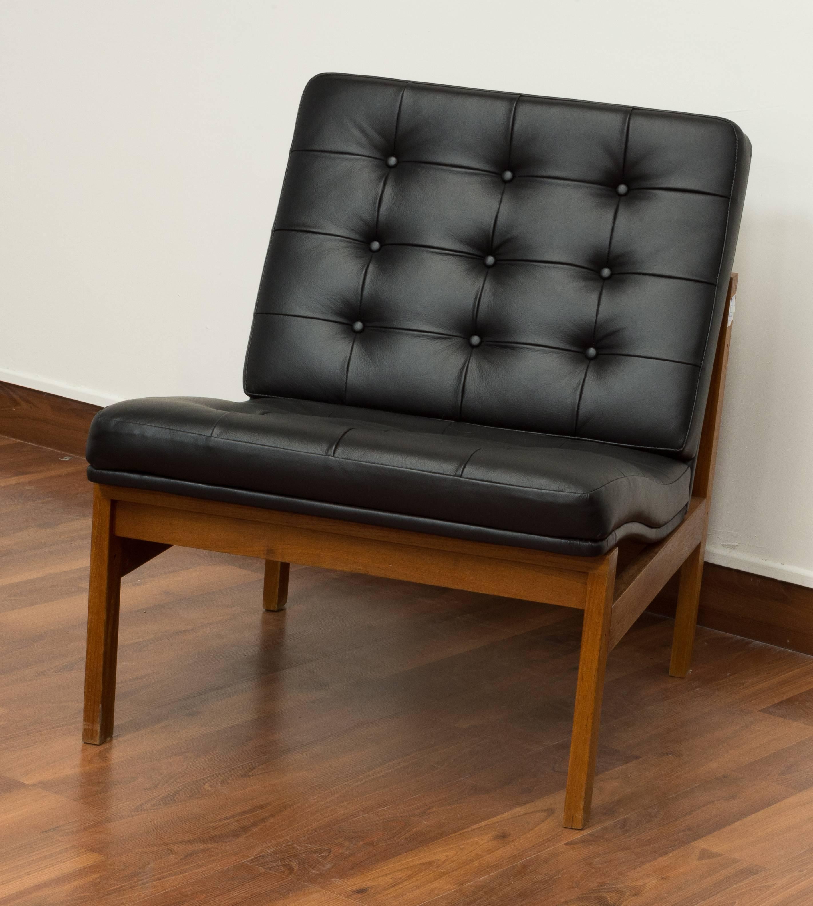 Late 20th Century Modular Chairs of Teak Covered with Black, Buttoned Leather