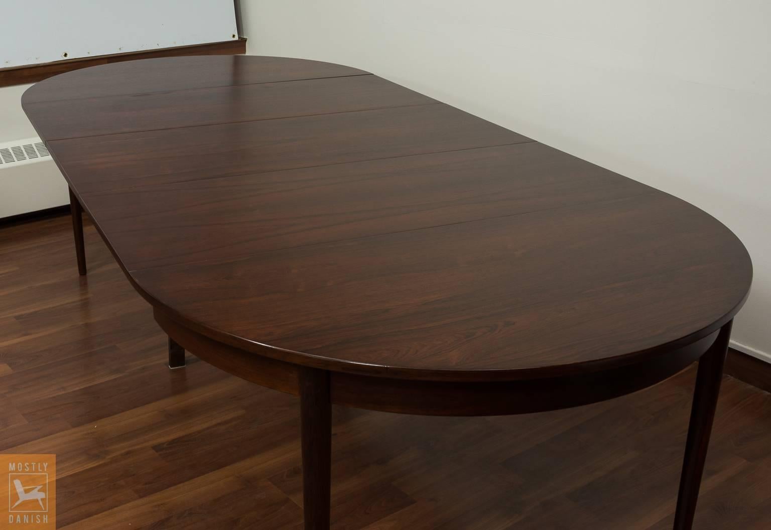 Round Dining Table Veneered Rosewood with Extensions 5