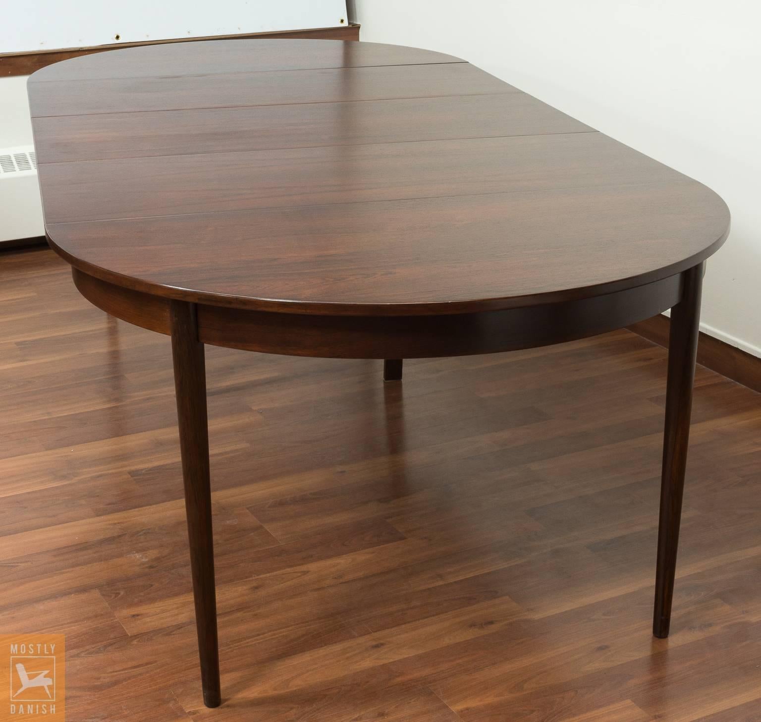Round Dining Table Veneered Rosewood with Extensions 6