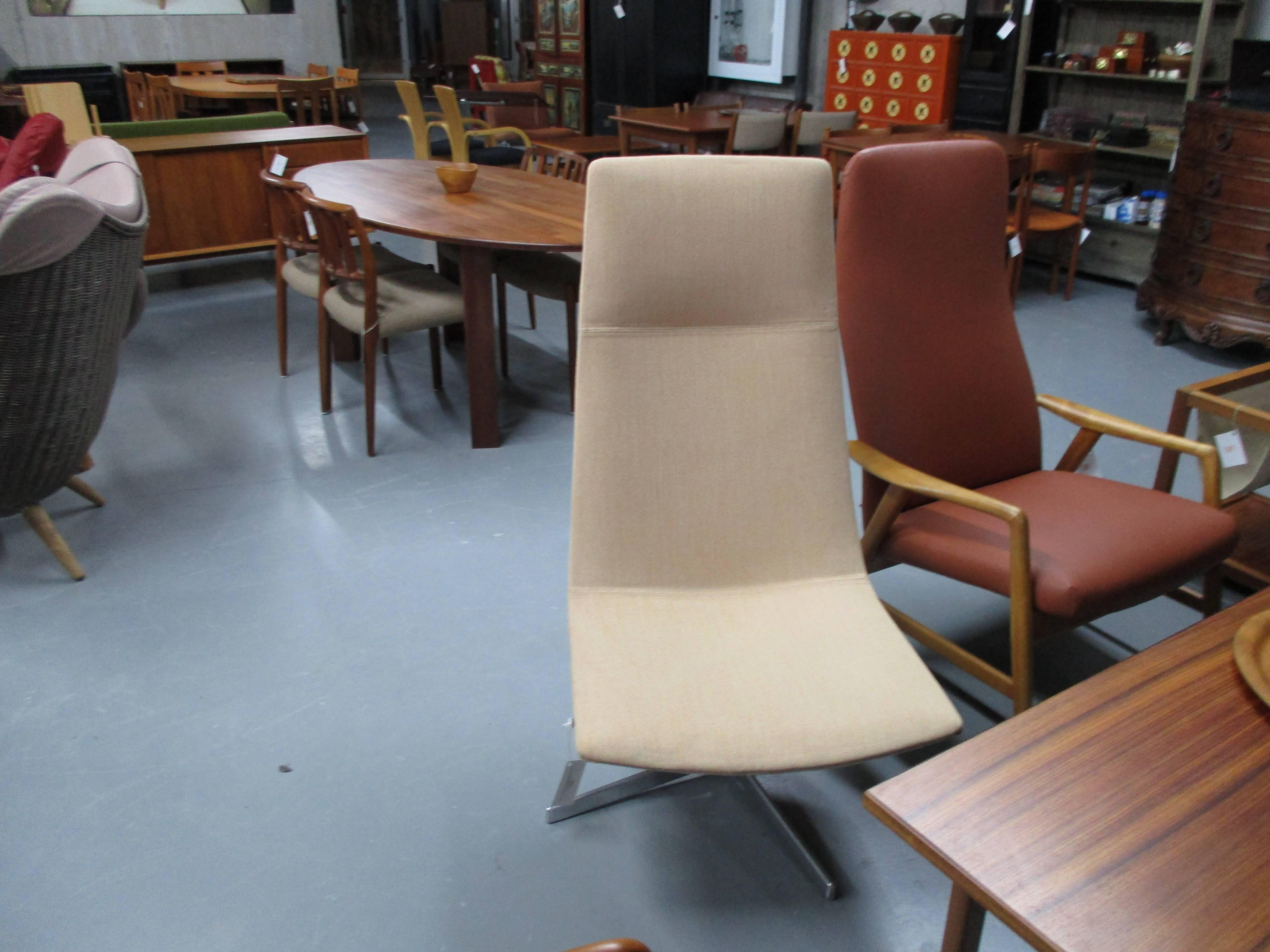 Mid-Century Modern Catifa 60 Chair by Lievore, Altherr and Molina For Sale