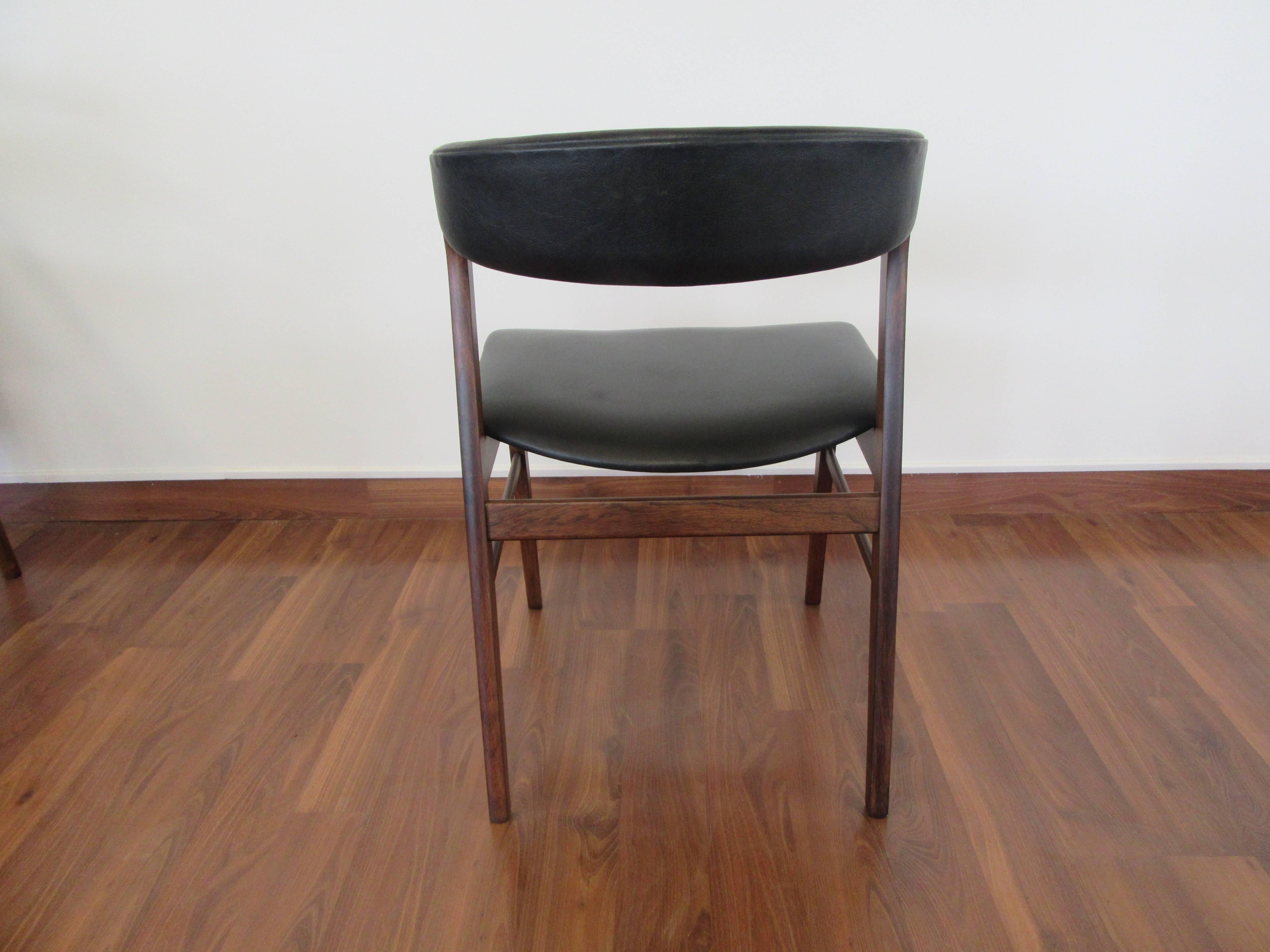 Set of Four Kai Kristiansen Rosewood Chairs Upholstered in Black Naugahyde In Excellent Condition In Ottawa, ON