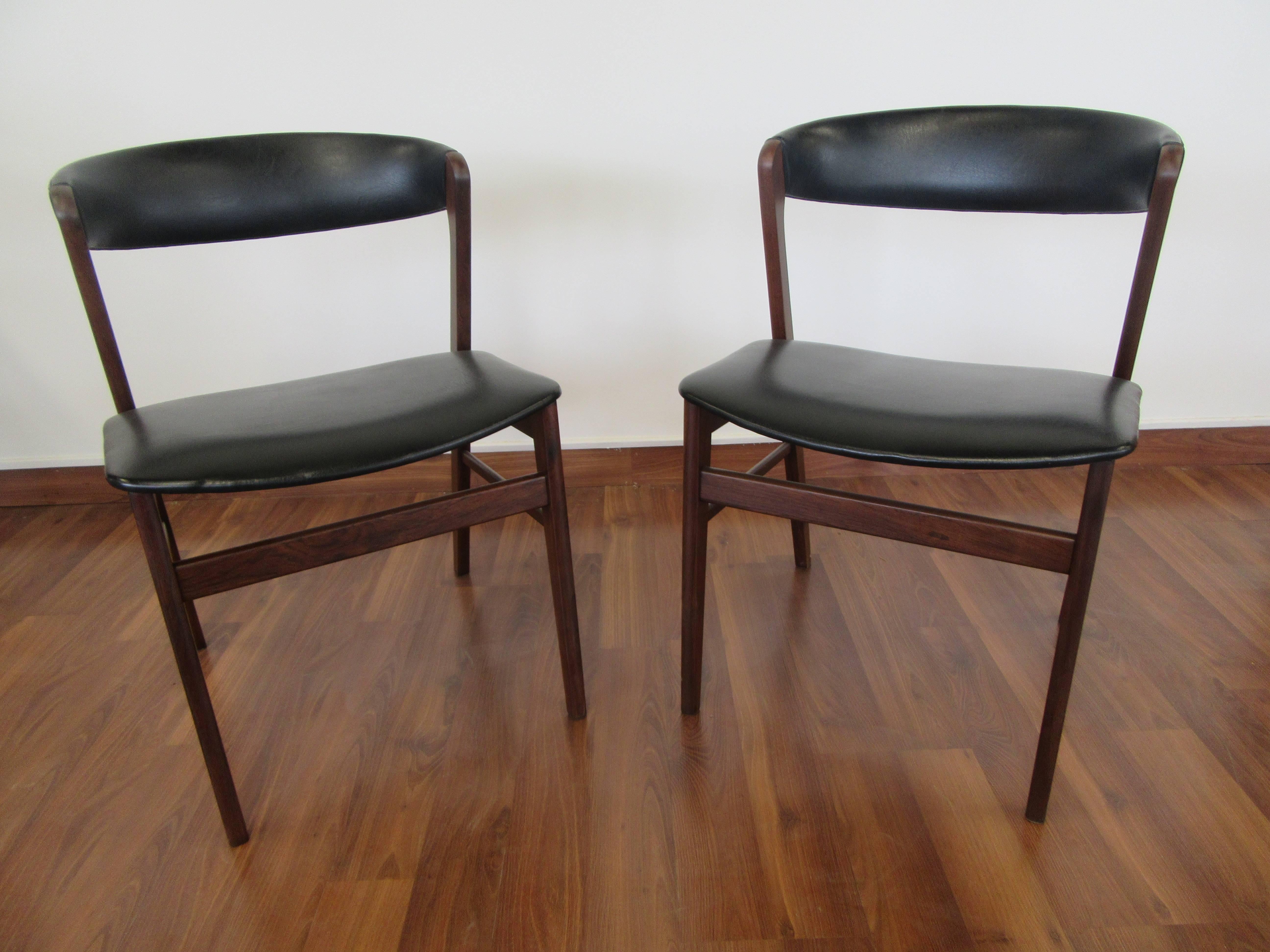 Set of Four Kai Kristiansen Rosewood Chairs Upholstered in Black Naugahyde 2