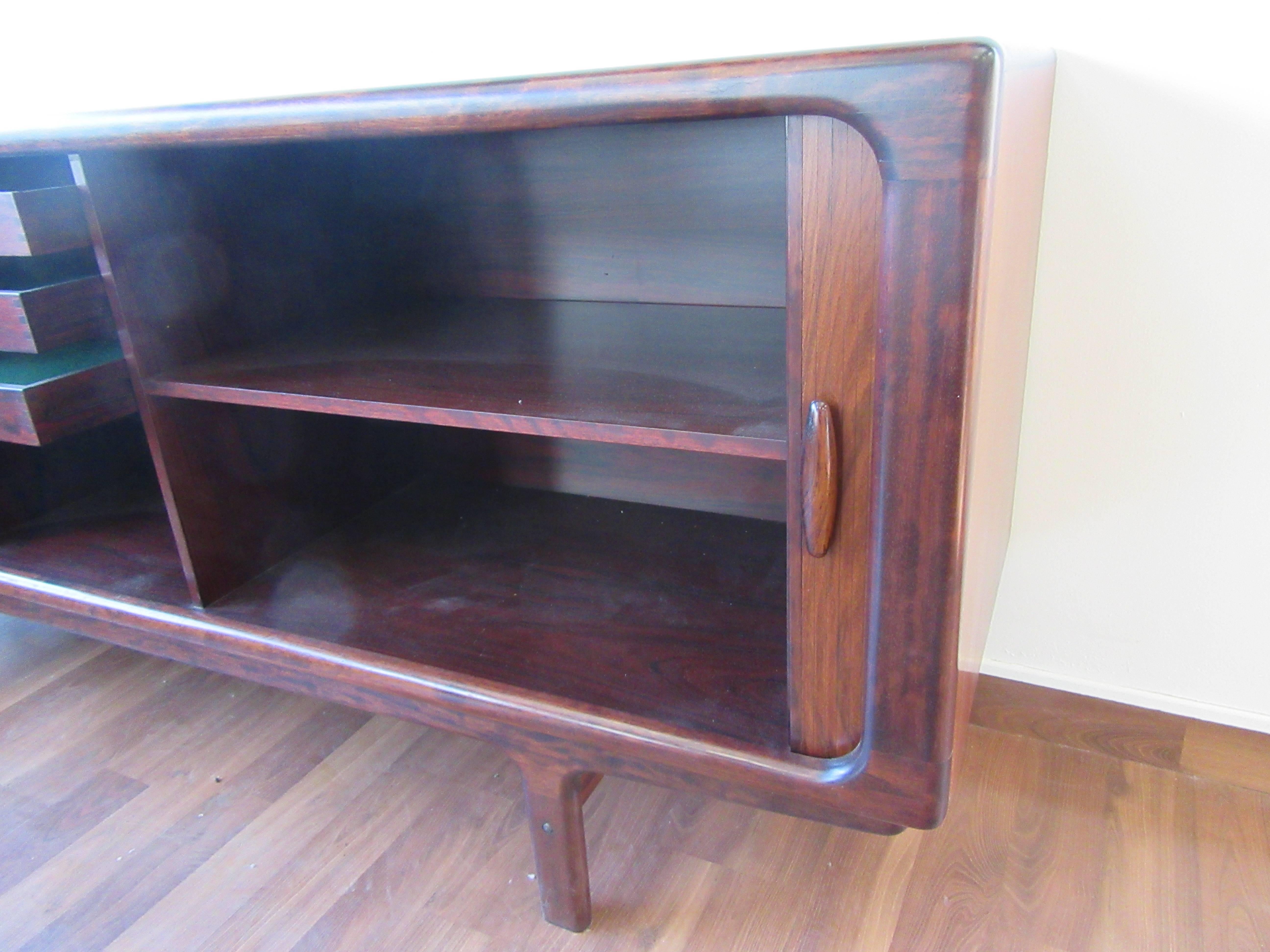 Exceptional Rosewood Sideboard for Drylund In Excellent Condition In Ottawa, ON