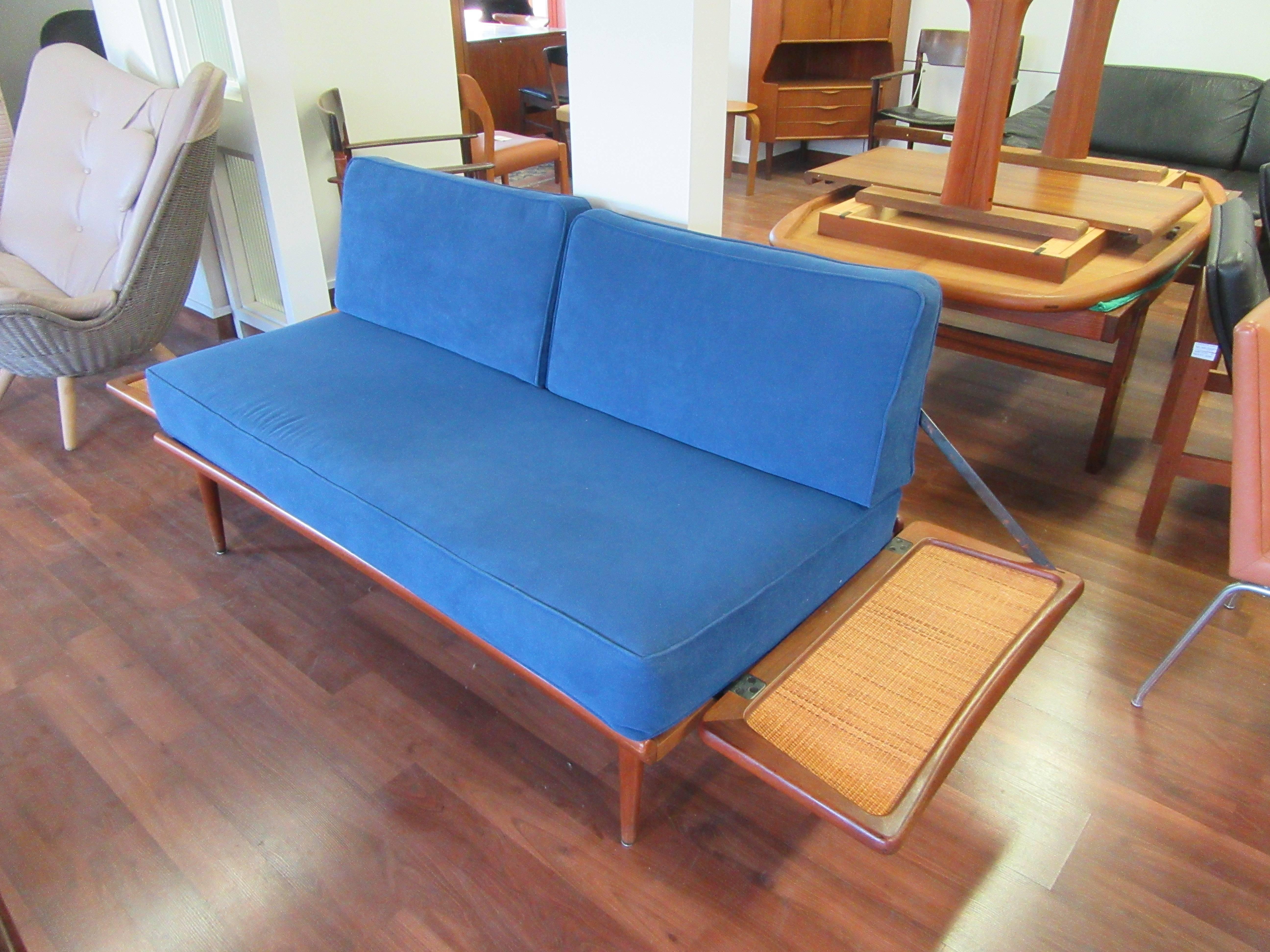 Mid-20th Century Sofa Bed by Peter Hvidt and Olga Mølgaard in Teak and Cane